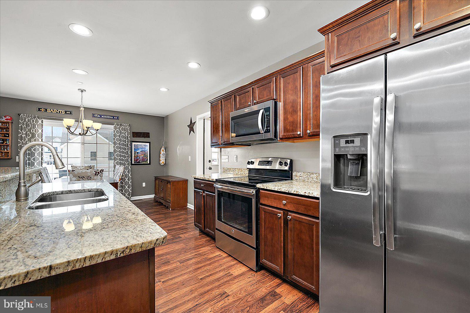 WOODLAND MANOR - Residential