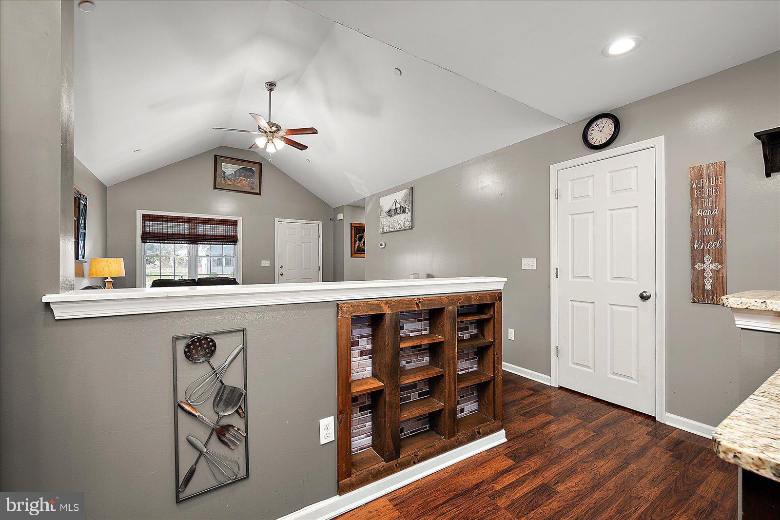 WOODLAND MANOR - Residential