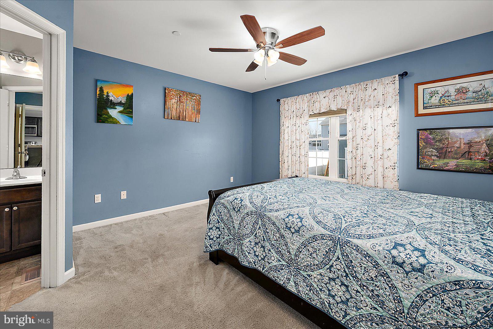 WOODLAND MANOR - Residential