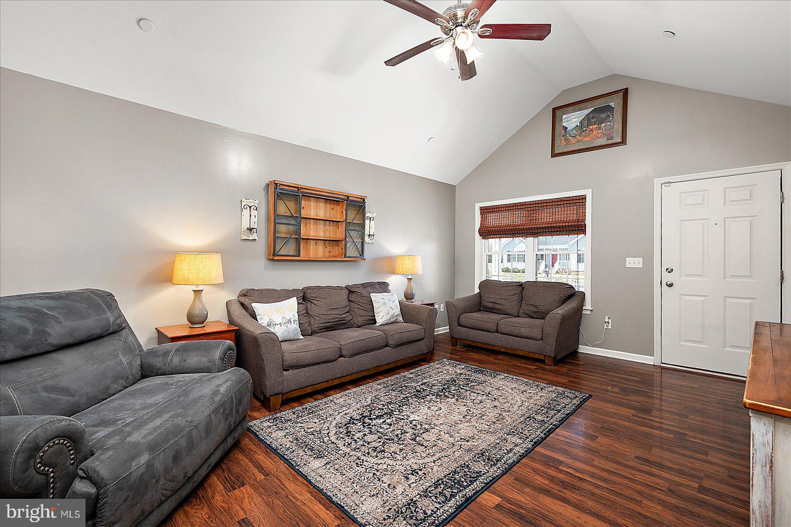 WOODLAND MANOR - Residential