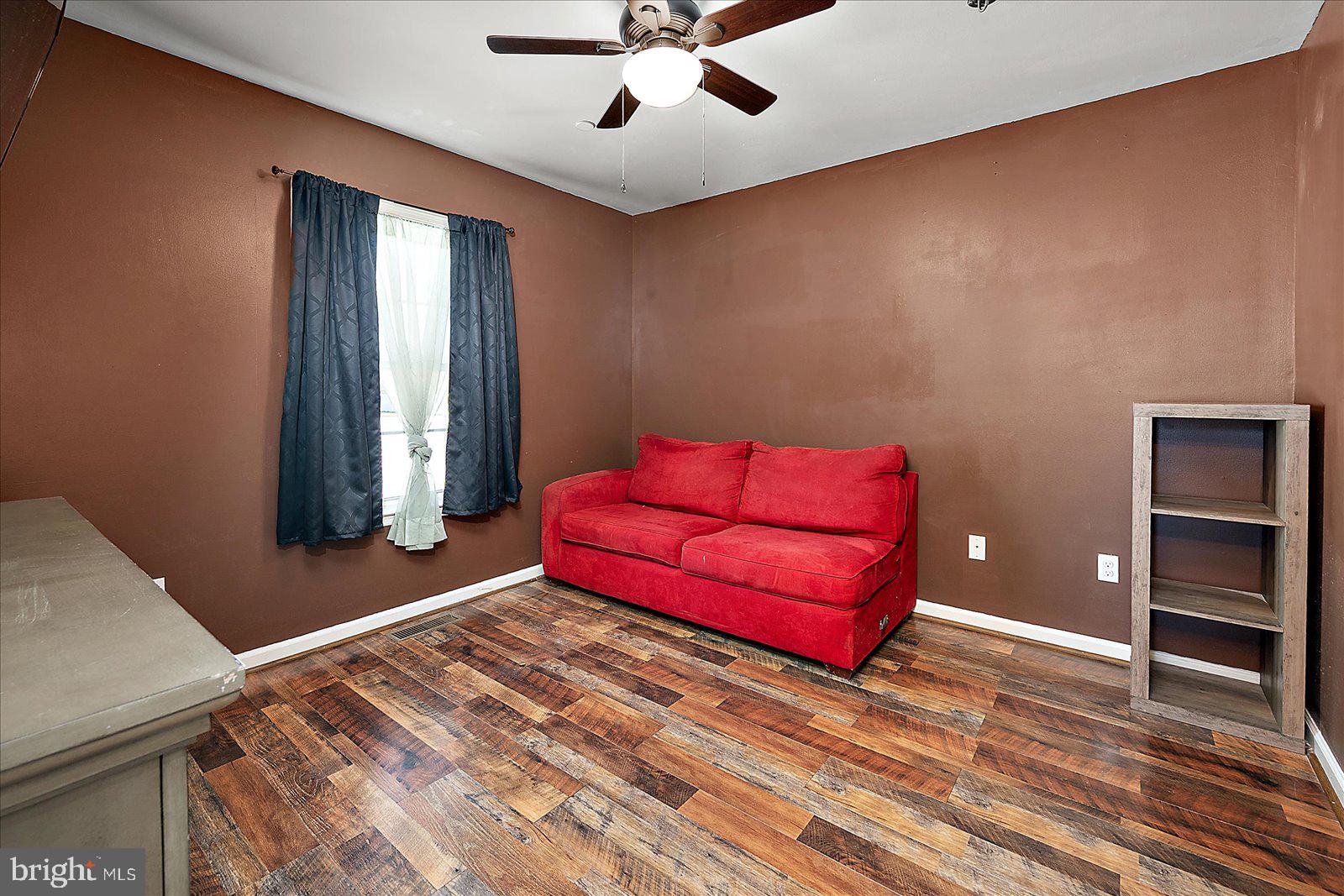 WOODLAND MANOR - Residential