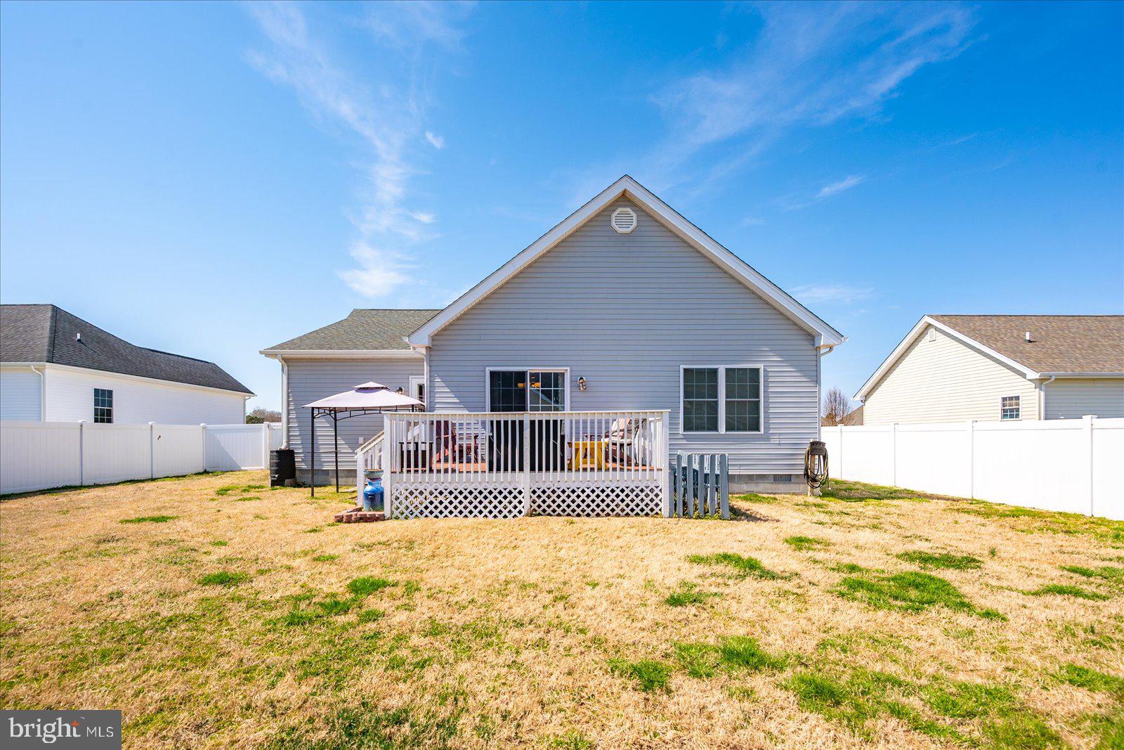 WOODLAND MANOR - Residential