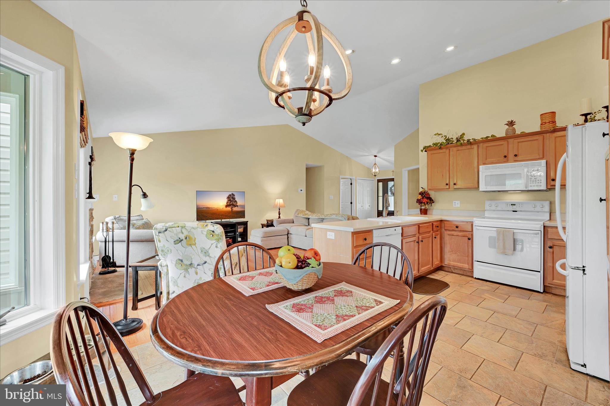 MISTY MEADOWS - Residential