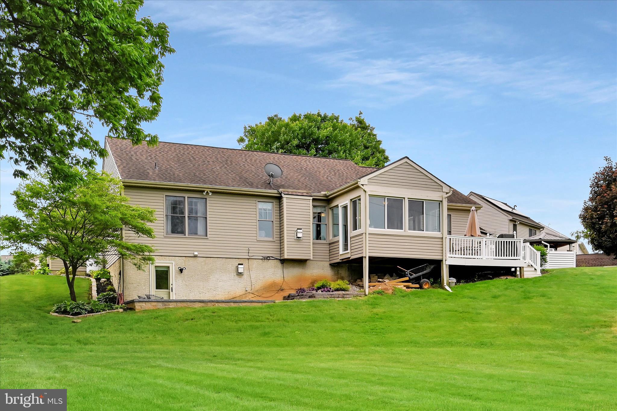 MISTY MEADOWS - Residential