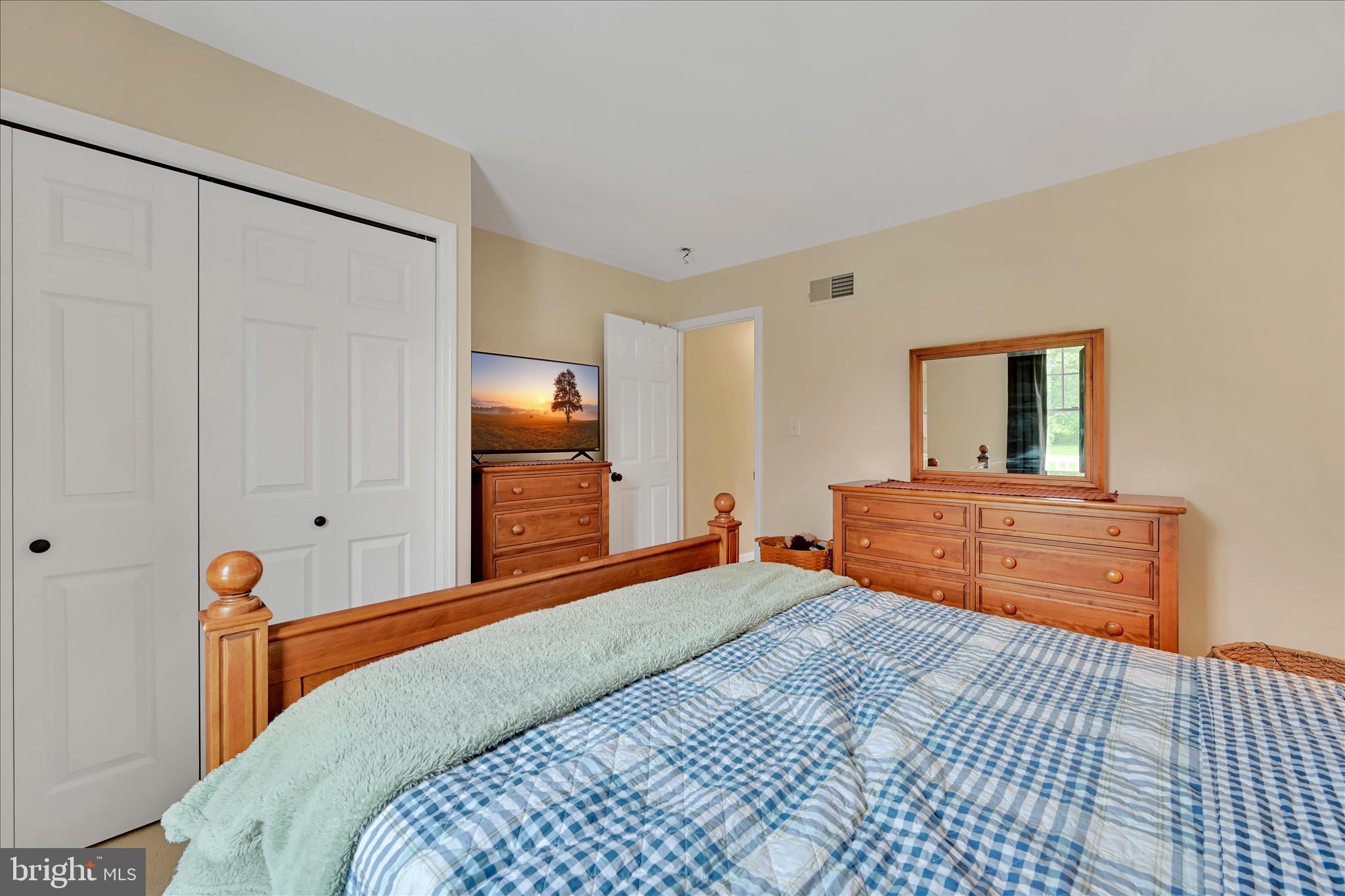 MISTY MEADOWS - Residential