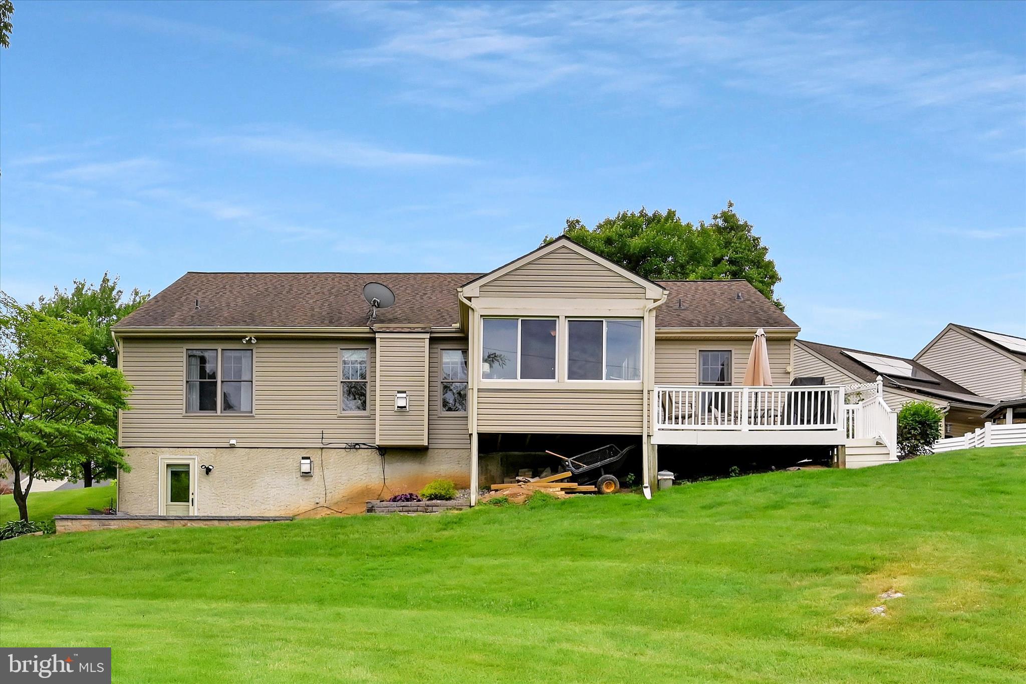 MISTY MEADOWS - Residential