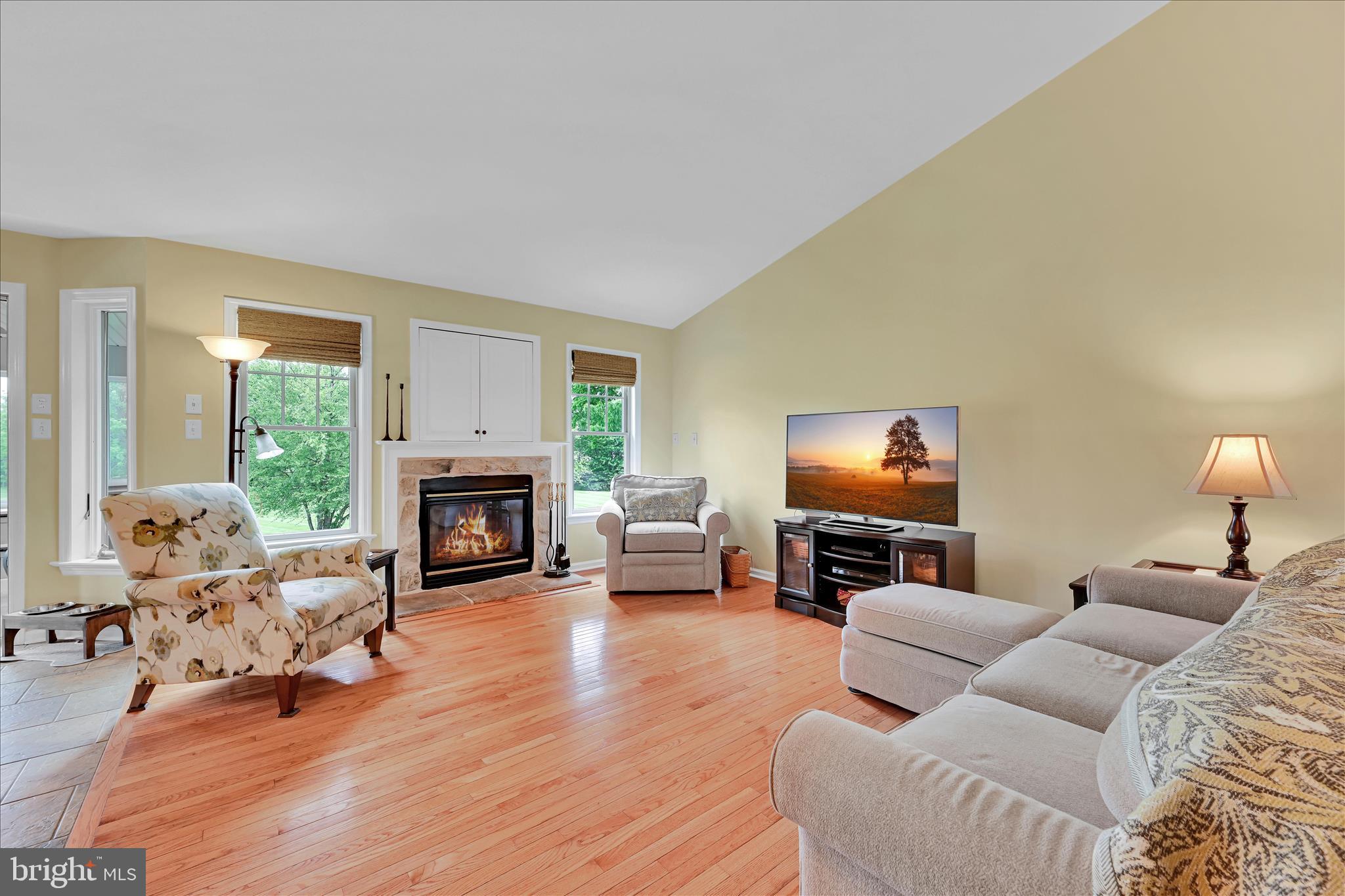 MISTY MEADOWS - Residential