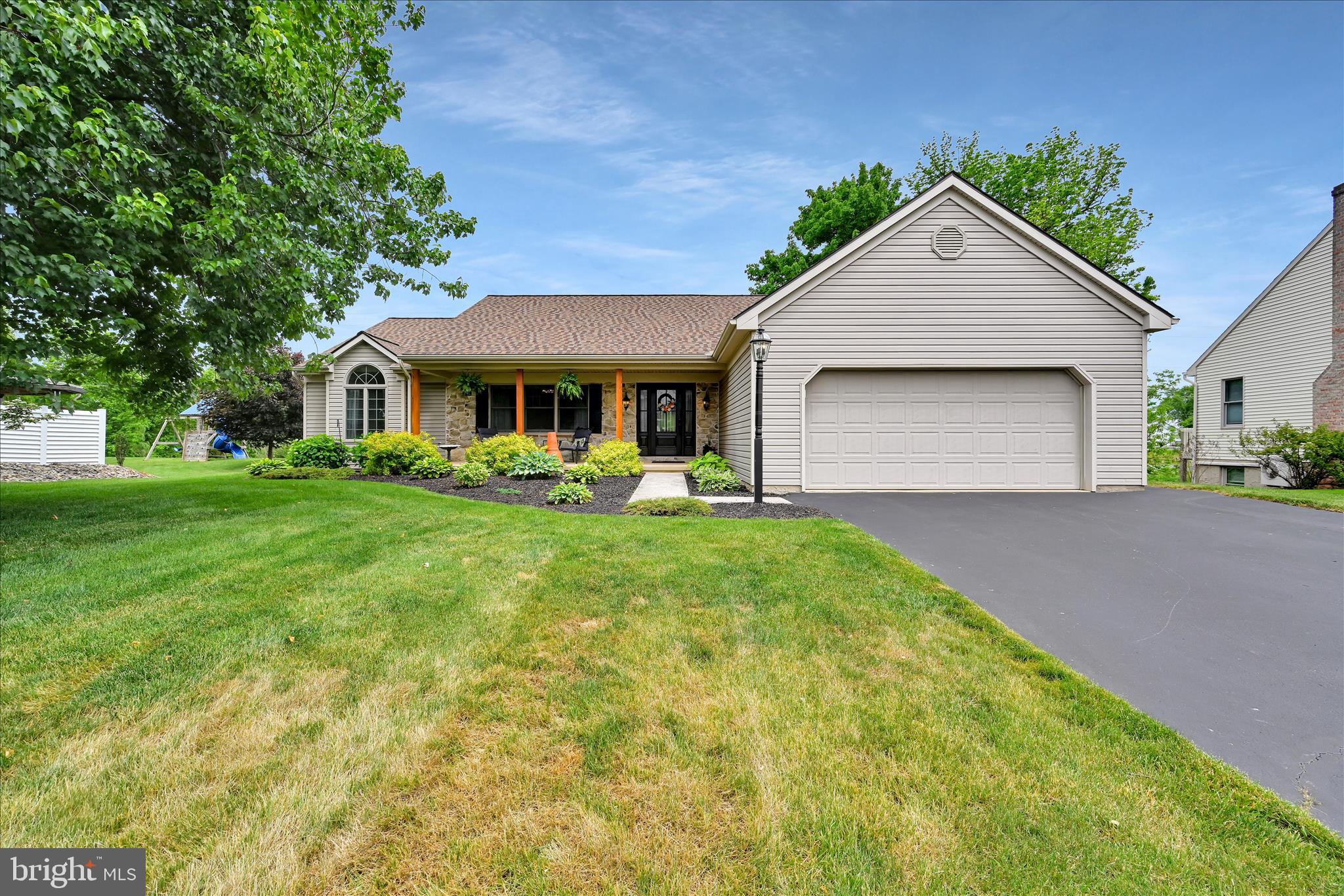 MISTY MEADOWS - Residential