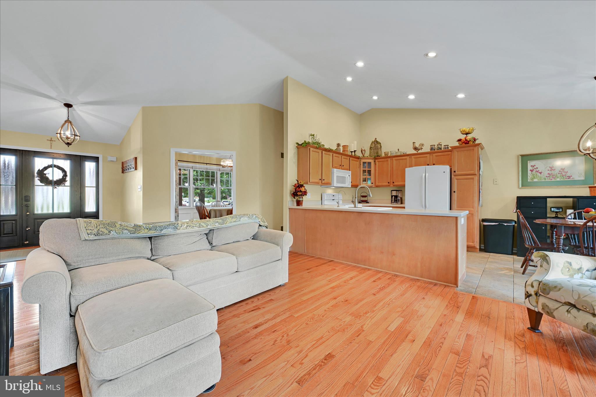 MISTY MEADOWS - Residential