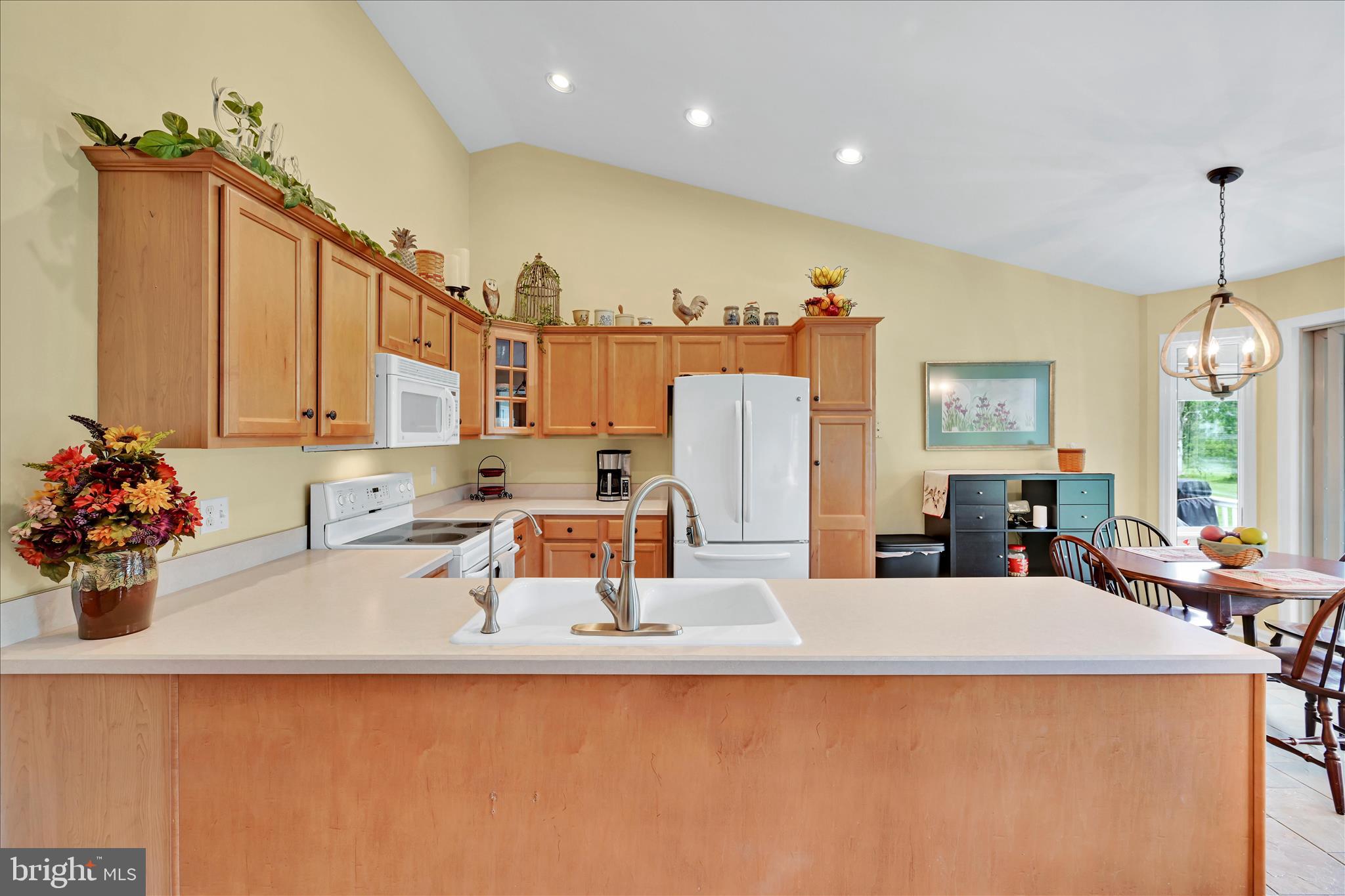 MISTY MEADOWS - Residential