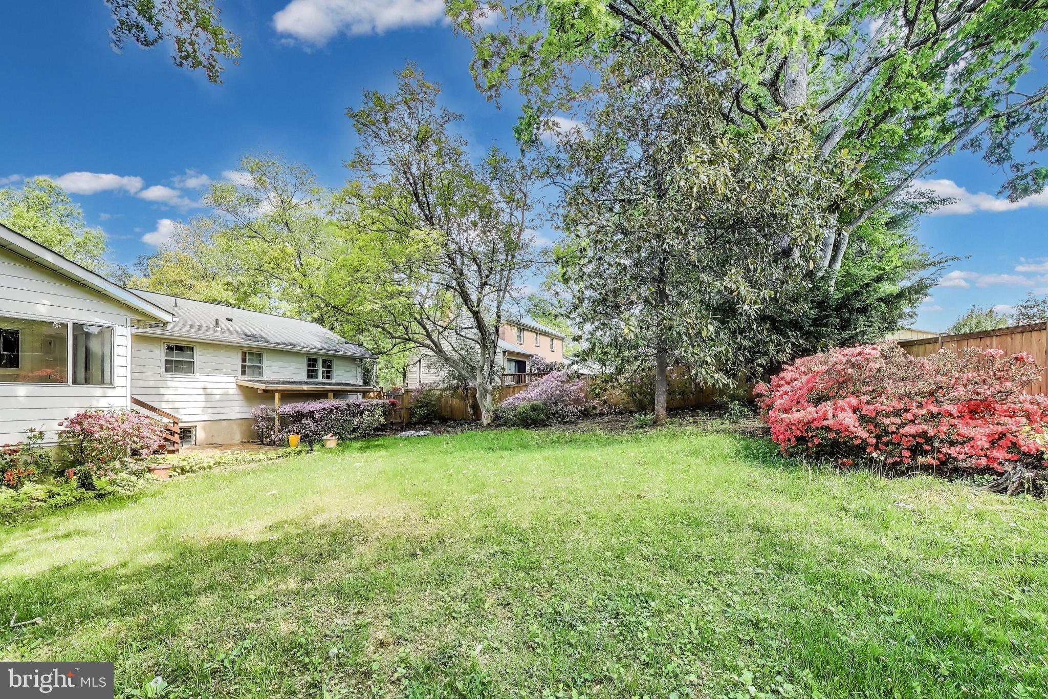 BEL PRE WOODS - Residential Lease