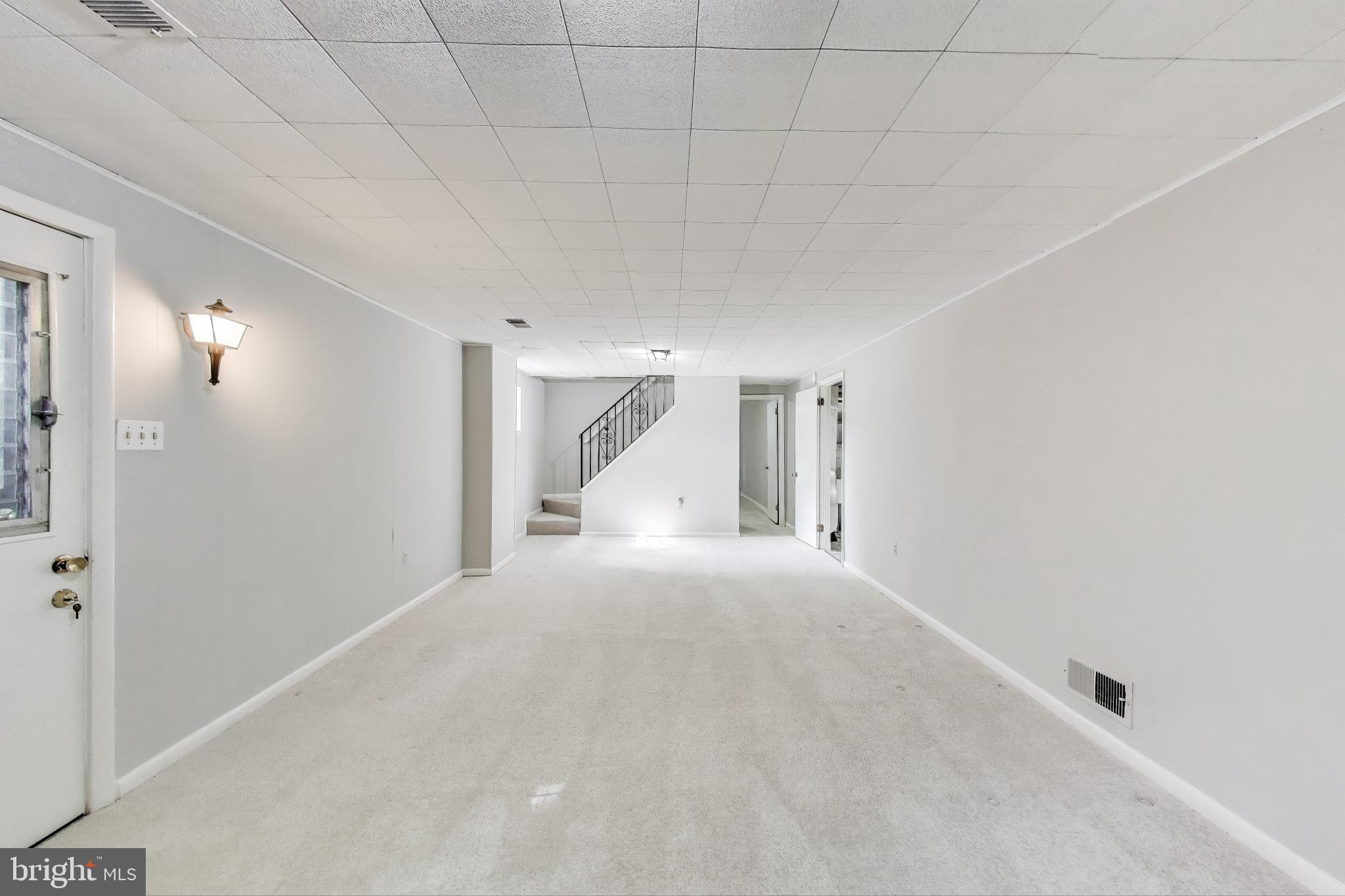 BEL PRE WOODS - Residential Lease