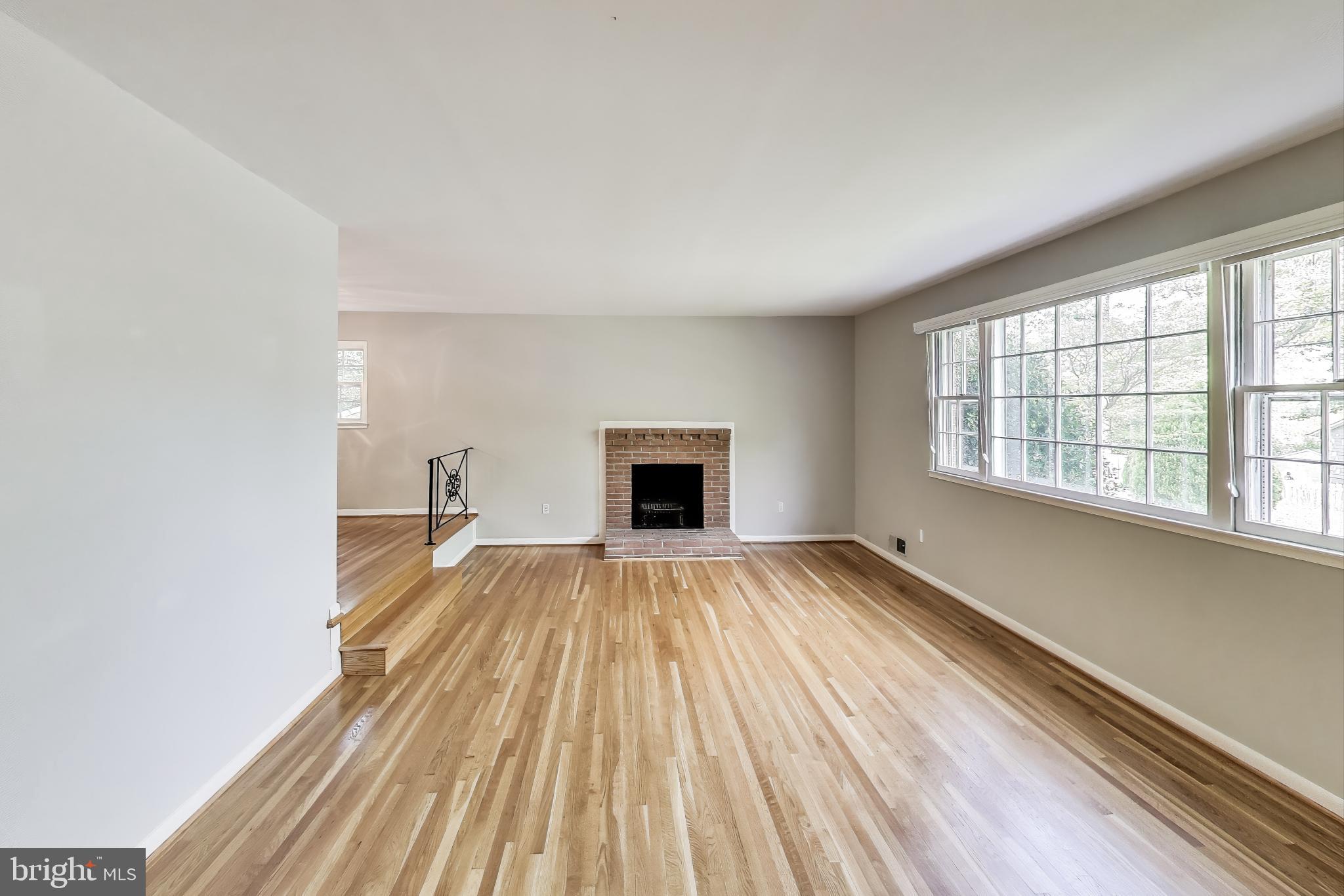 BEL PRE WOODS - Residential Lease