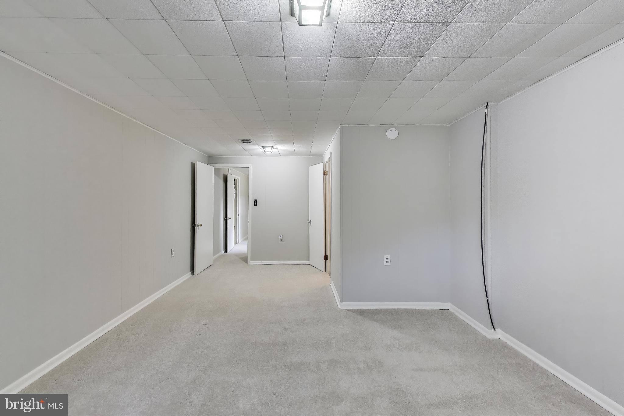 BEL PRE WOODS - Residential Lease