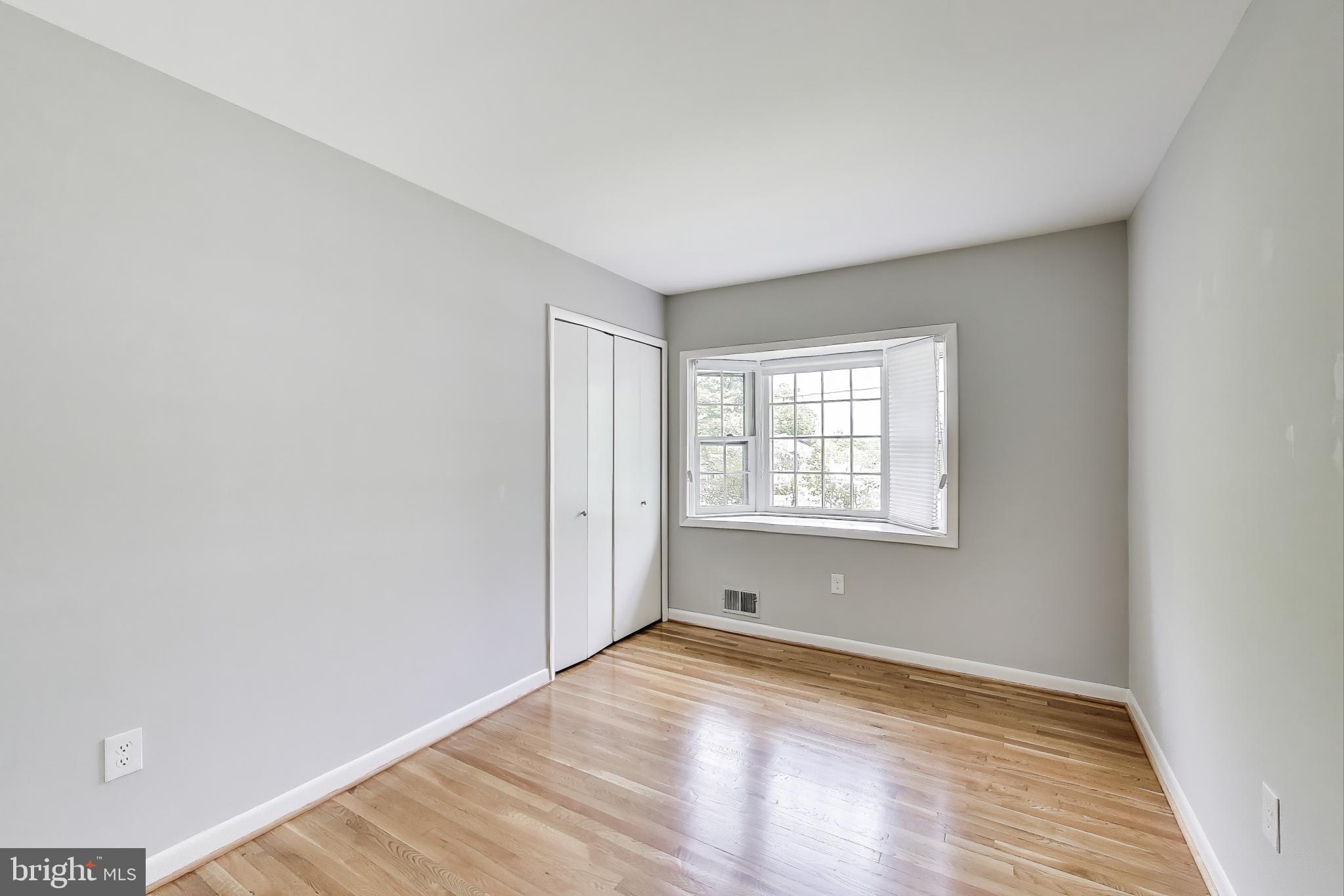 BEL PRE WOODS - Residential Lease