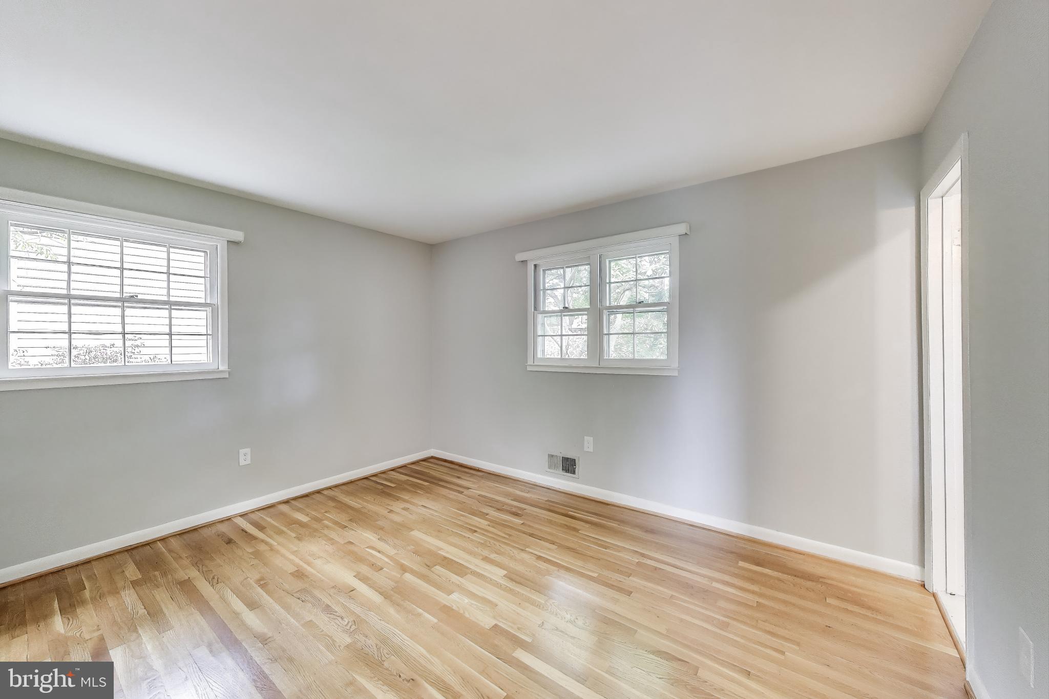 BEL PRE WOODS - Residential Lease