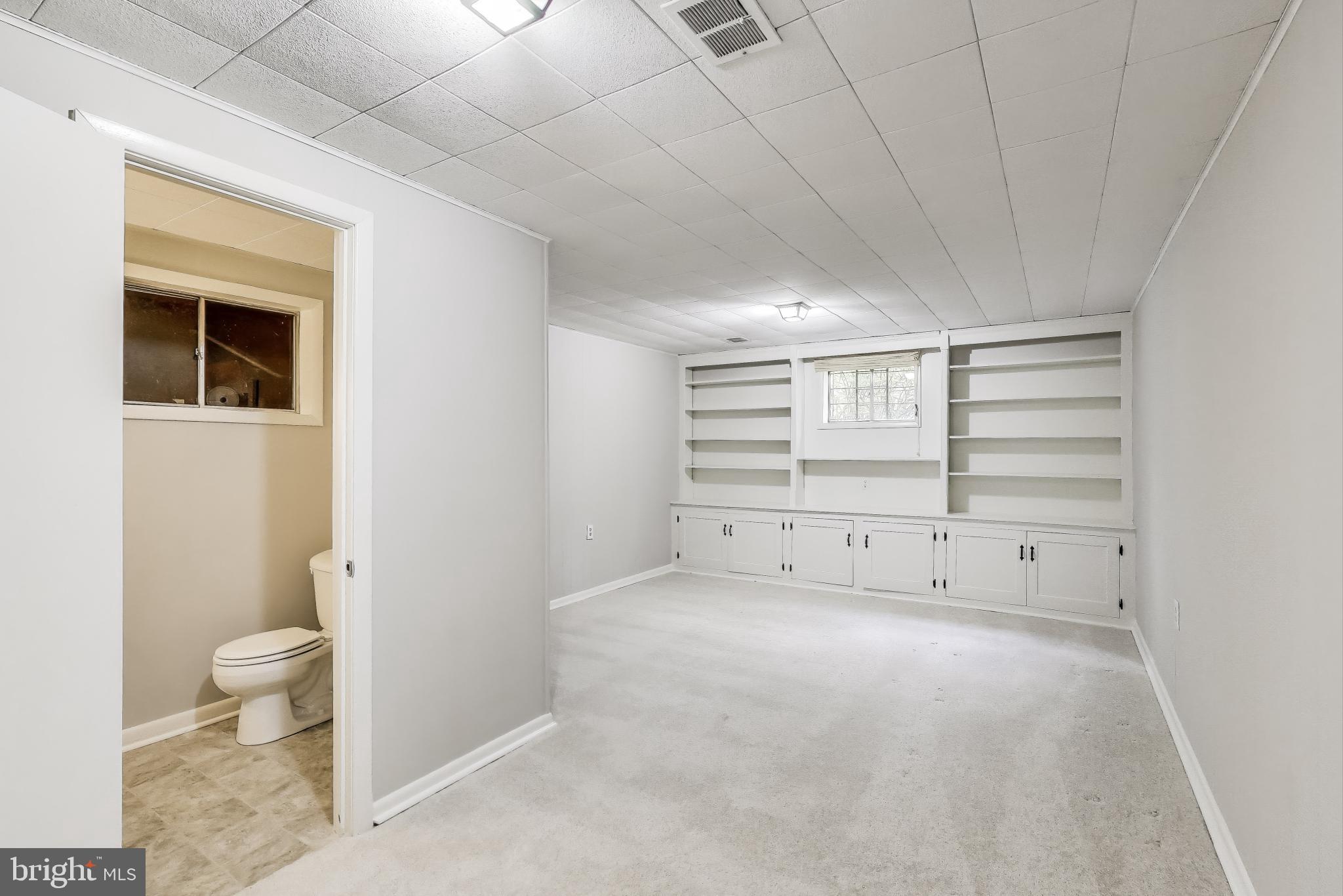 BEL PRE WOODS - Residential Lease