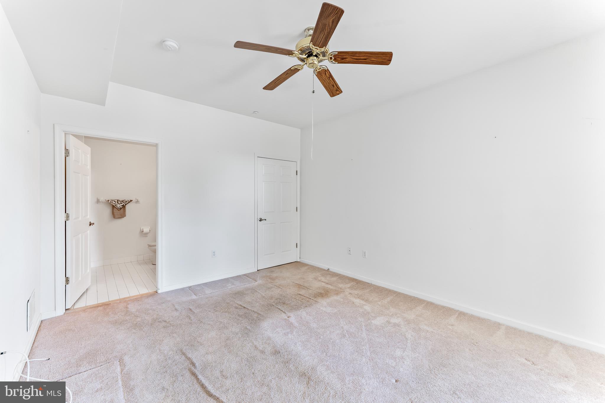 GOLFVIEW - Residential