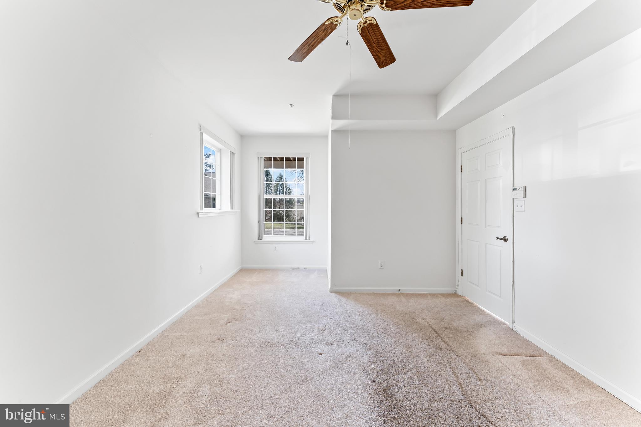 GOLFVIEW - Residential