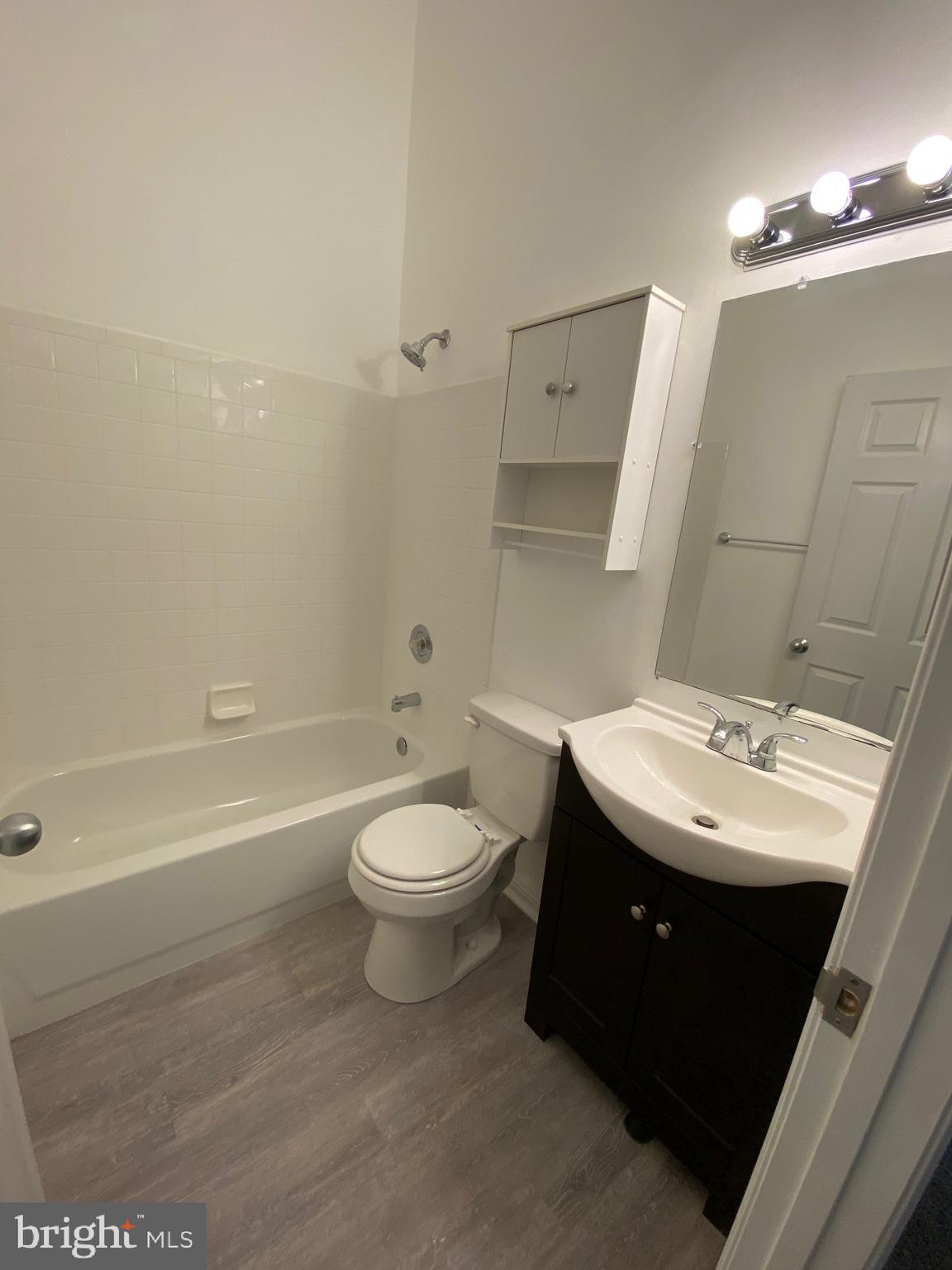 BRISTOL FOREST - Residential