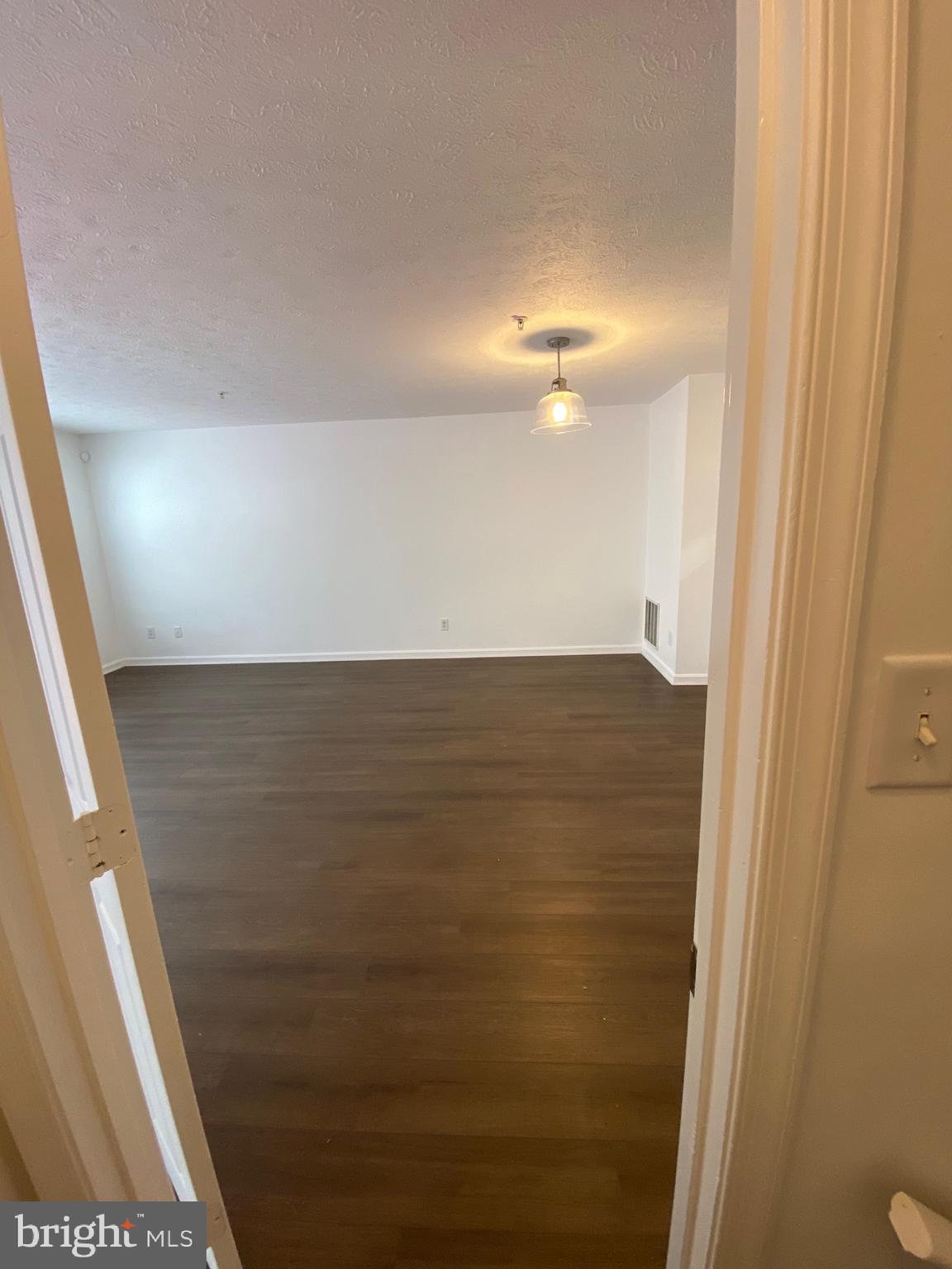 BRISTOL FOREST - Residential