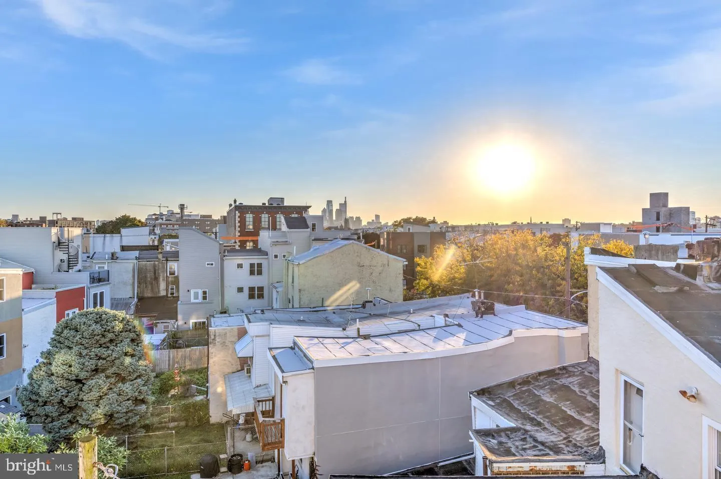 Philadelphia, Pennsylvania 19125, United States, 3 Bedrooms Bedrooms, ,3 BathroomsBathrooms,Residential,Active,184160