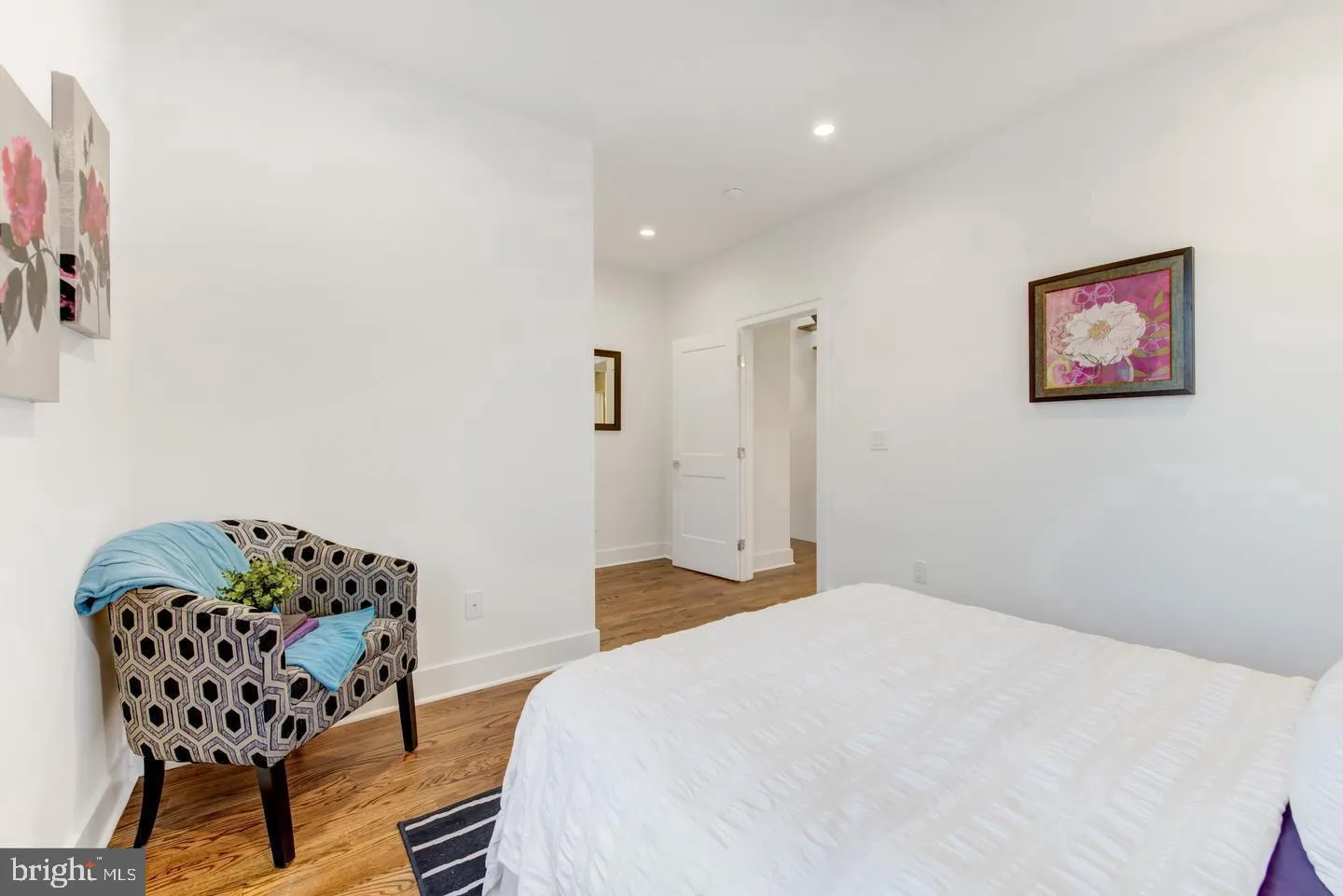 Philadelphia, Pennsylvania 19125, United States, 3 Bedrooms Bedrooms, ,3 BathroomsBathrooms,Residential,Active,184160