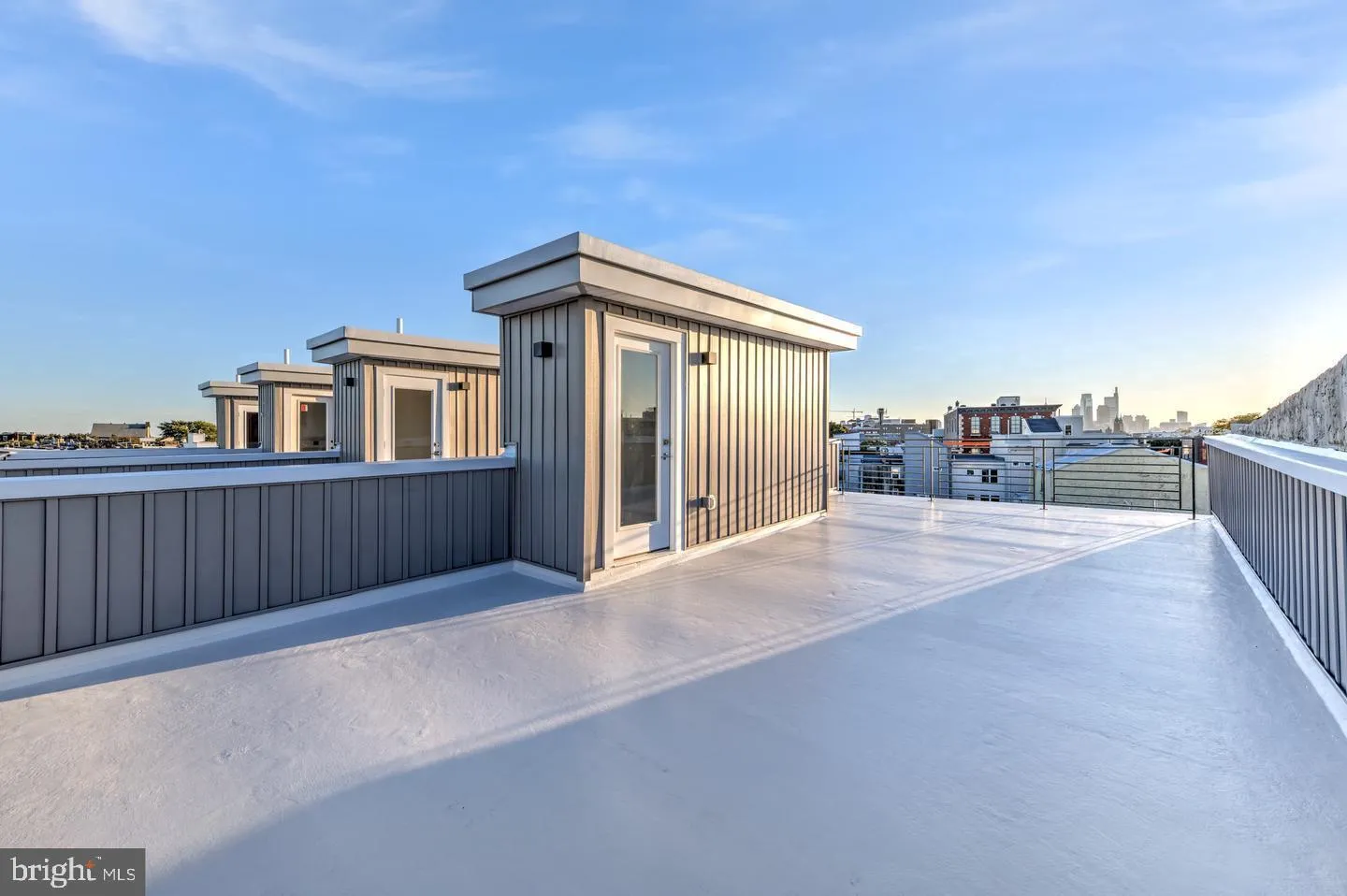 Philadelphia, Pennsylvania 19125, United States, 3 Bedrooms Bedrooms, ,3 BathroomsBathrooms,Residential,Active,184160