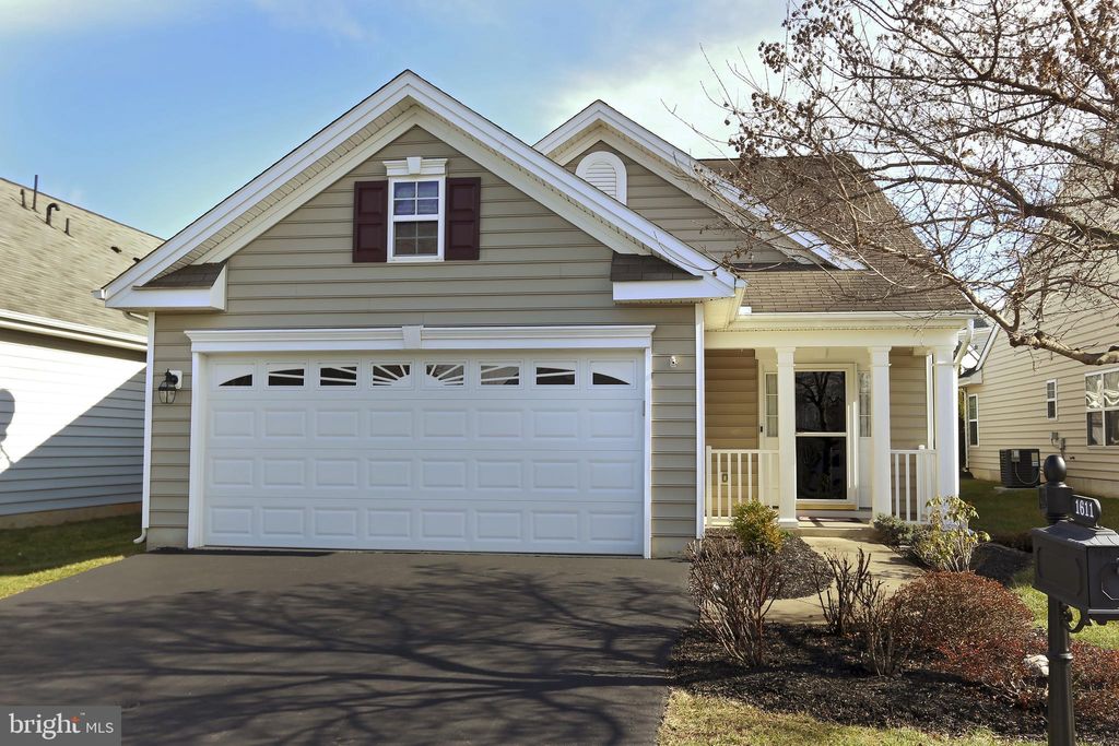 Photo of 1611 EMERSON, MOUNT JOY, PA 17552 (MLS # PALA2031170)