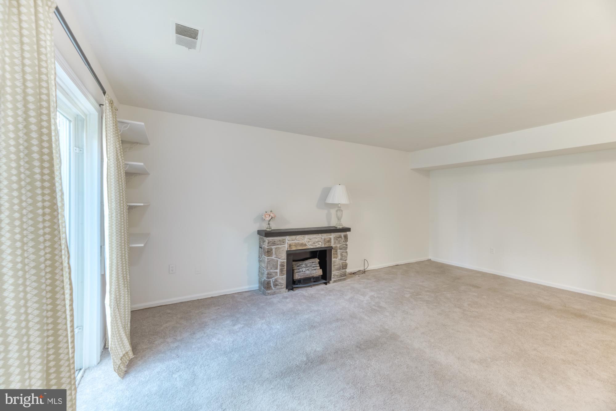 TERRACE TOWNHOUSES OF ANNANDALE - Residential