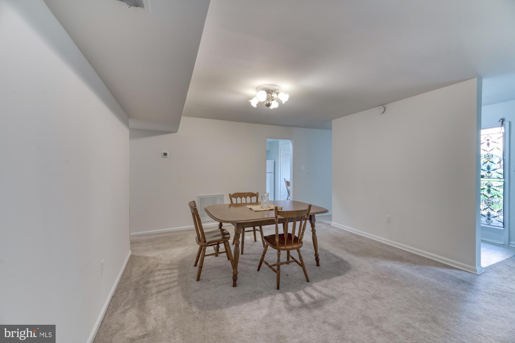 TERRACE TOWNHOUSES OF ANNANDALE - Residential