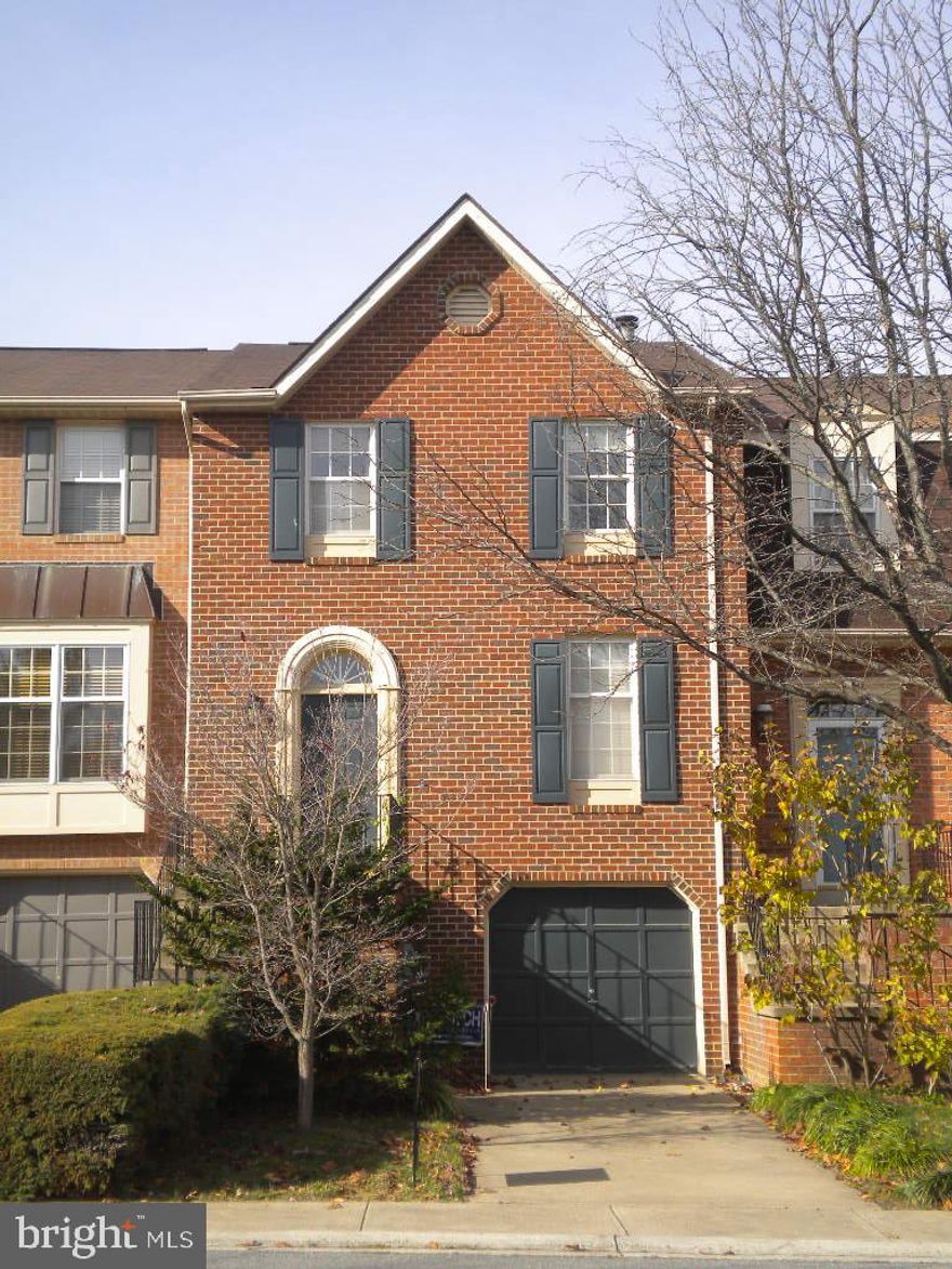 Beautiful three level town home w/garage conveniently located in Waterside Community. Walk out deck and patio, fully finished basement with fireplace, hardwood floors on main level. Property backs up to tree line. Strategically near to major highways and close-by shopping. Property currently undergoing full renovations and available very soon.