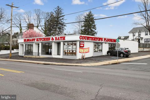 Photo of 13 N York Road, WILLOW GROVE, PA 19090 (MLS # PAMC2172140)