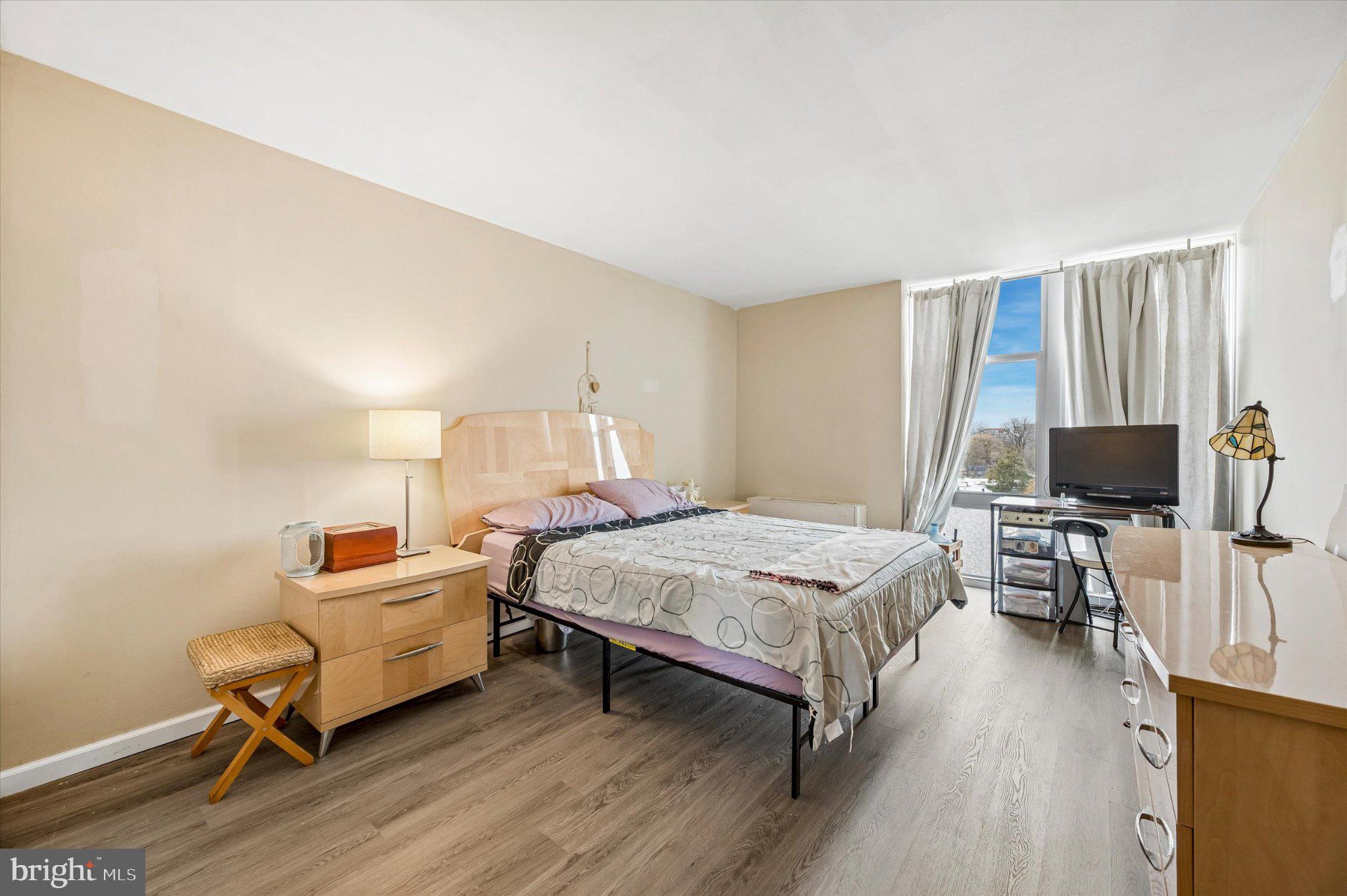 WYNNEFIELD HEIGHTS - Residential