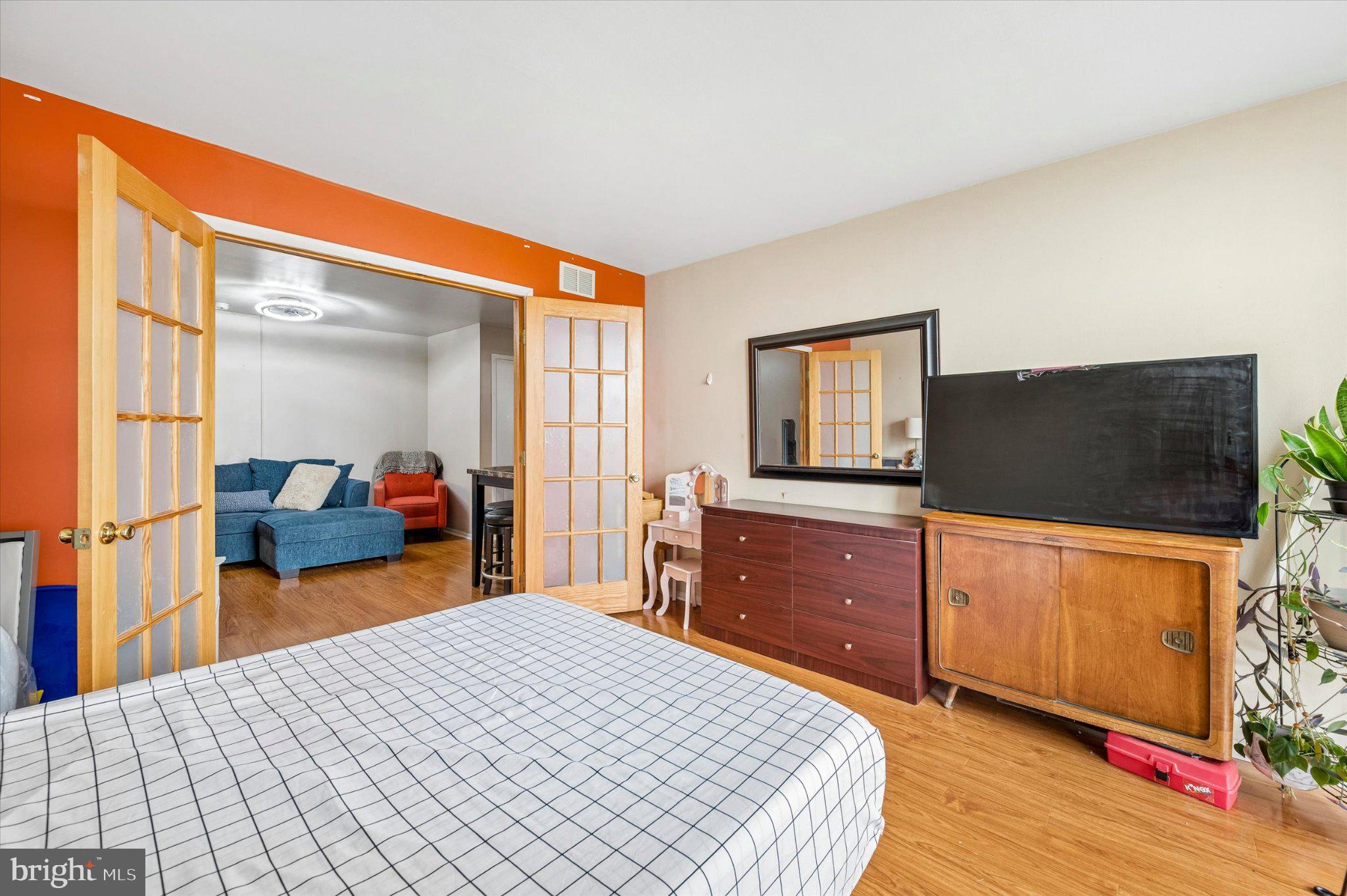 WYNNEFIELD HEIGHTS - Residential