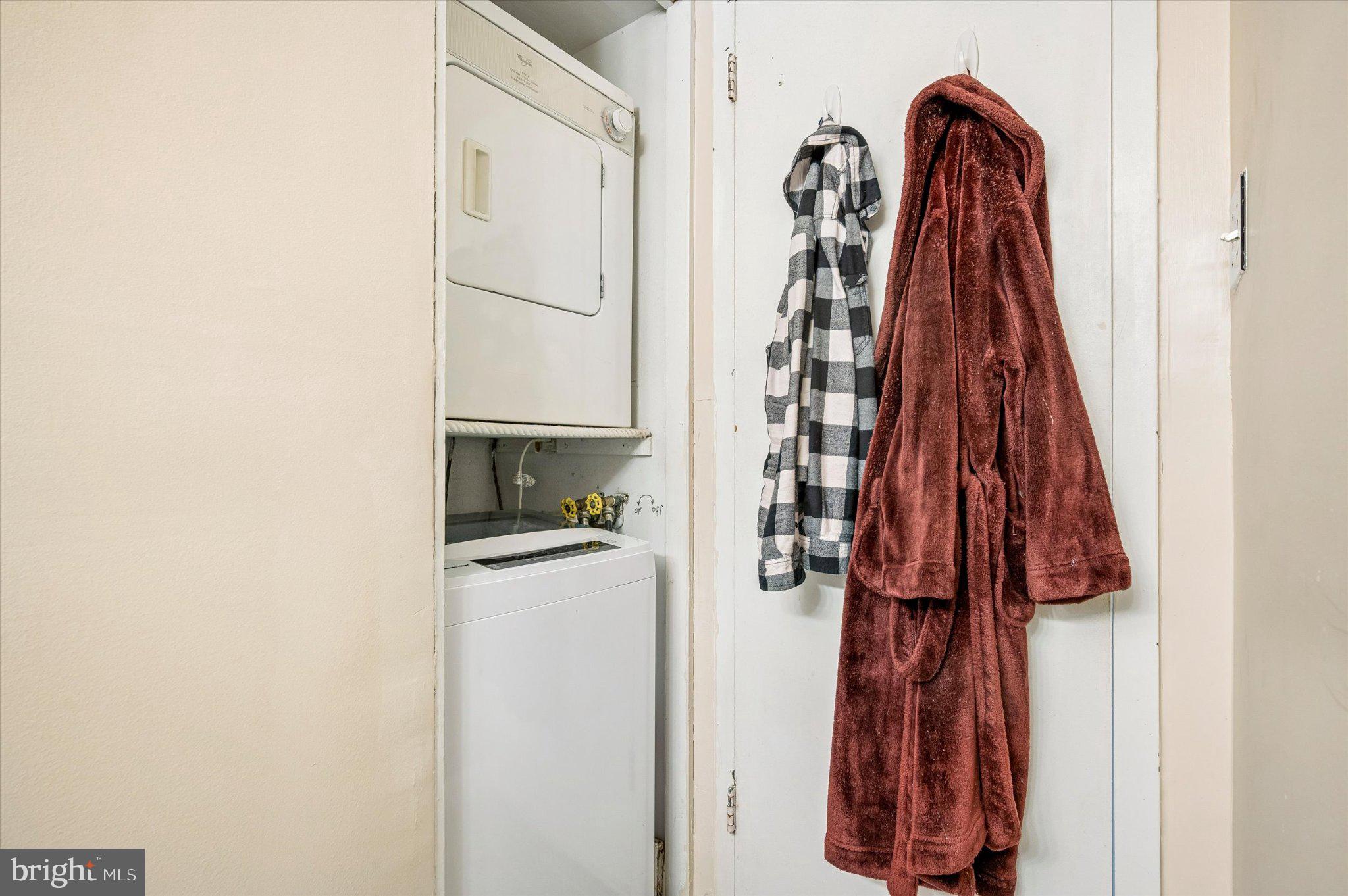 WYNNEFIELD HEIGHTS - Residential