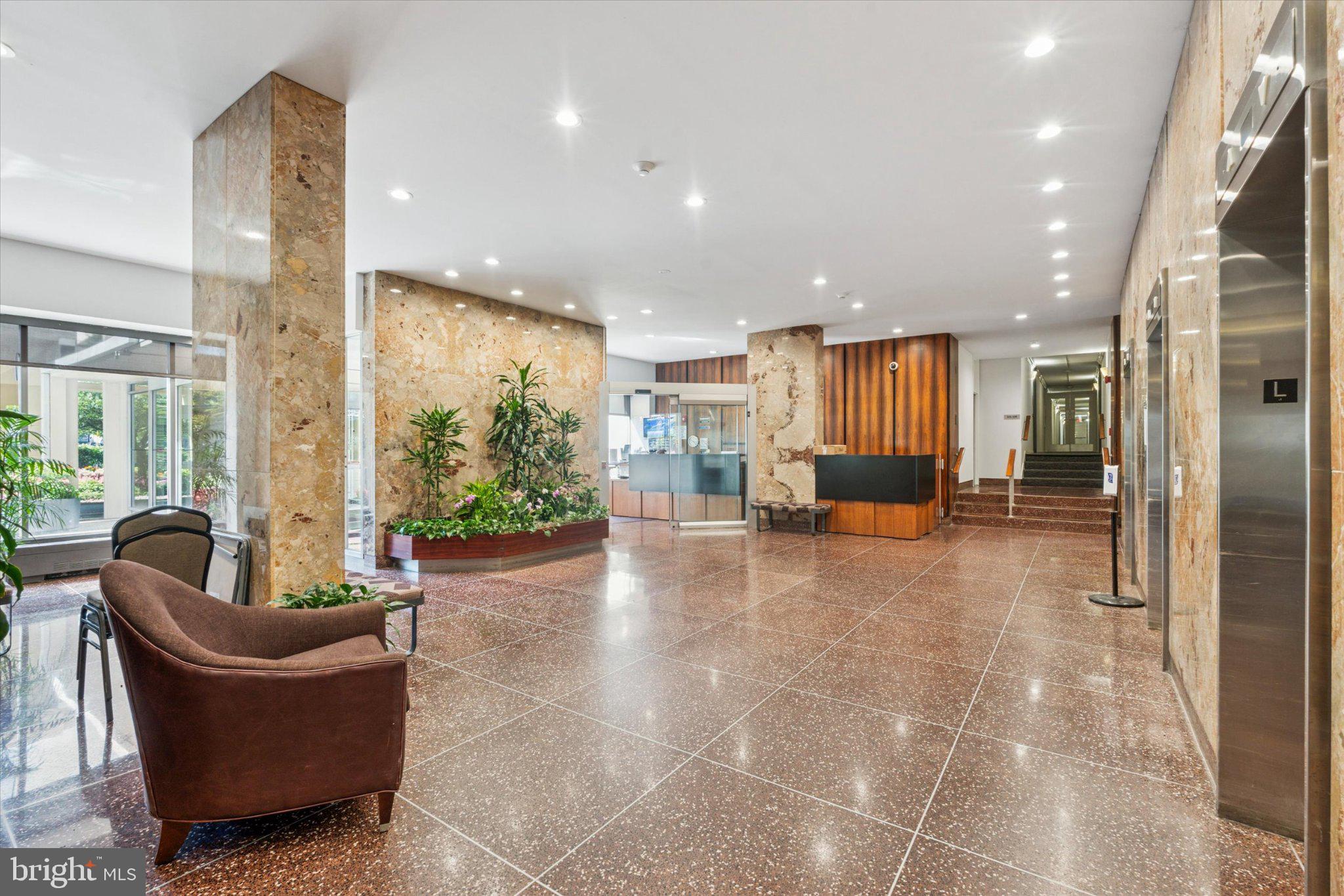 WYNNEFIELD HEIGHTS - Residential