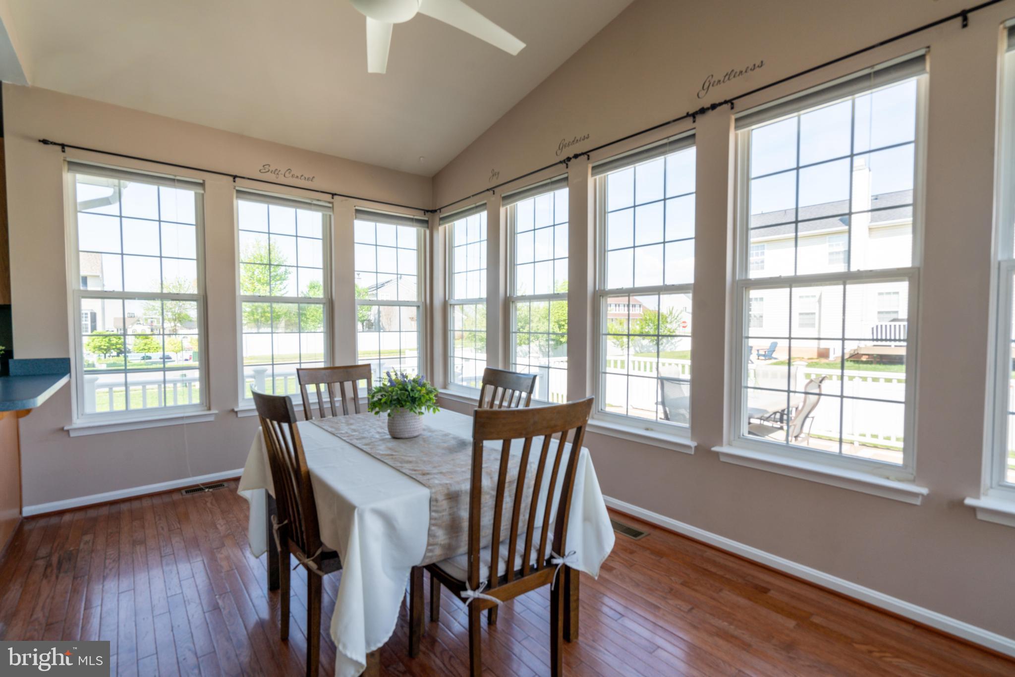 MEADOWBROOK - Residential