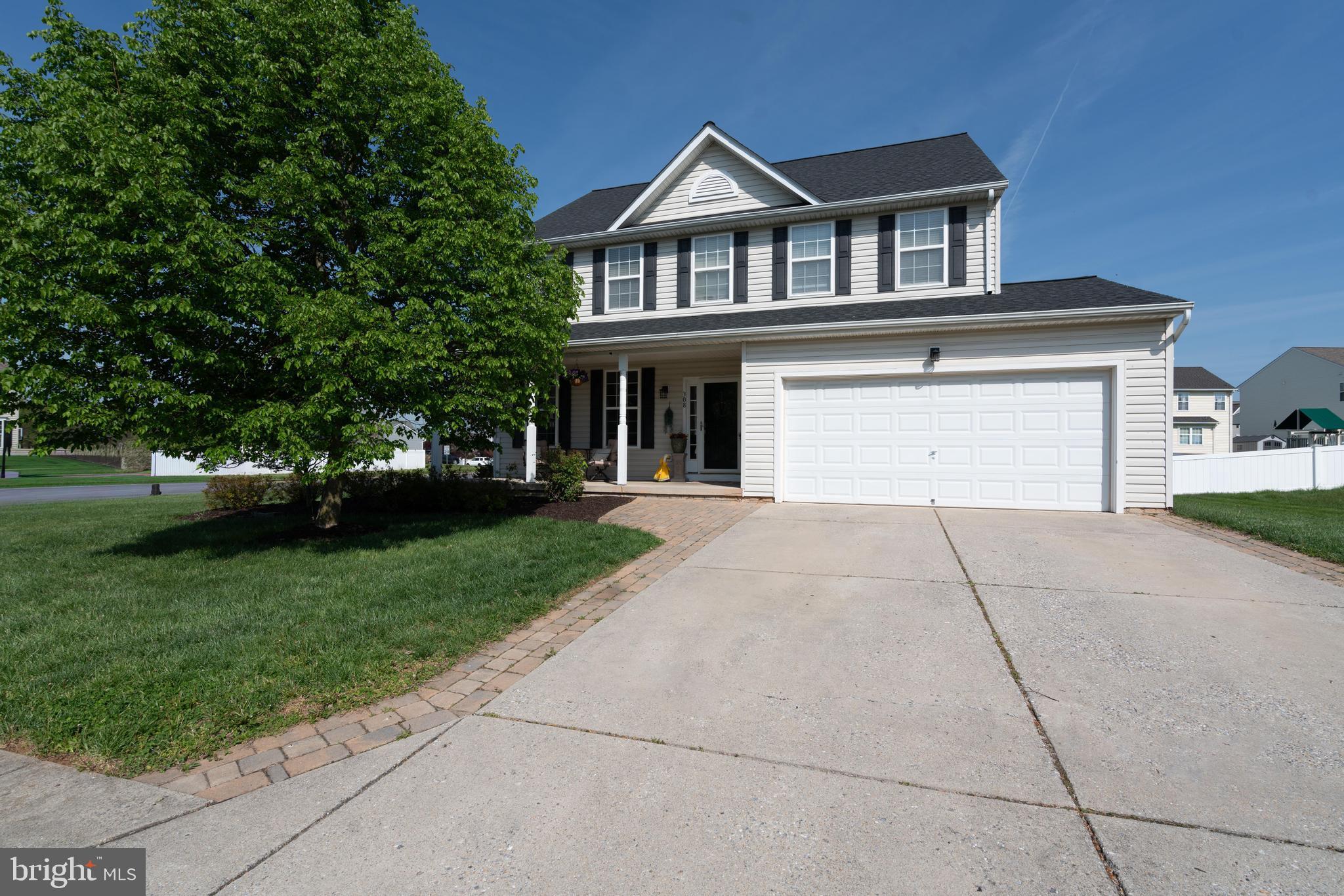 MEADOWBROOK - Residential