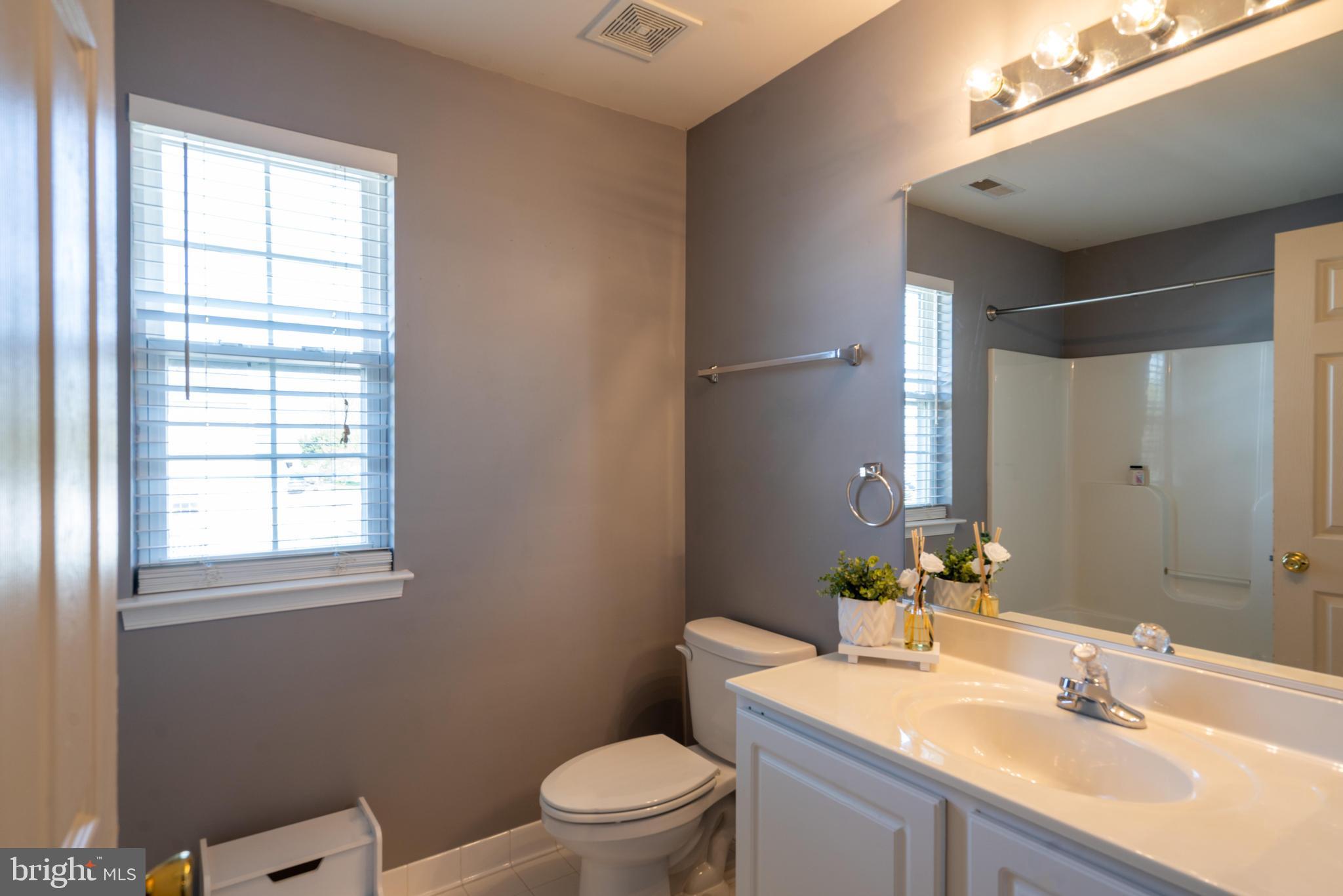 MEADOWBROOK - Residential