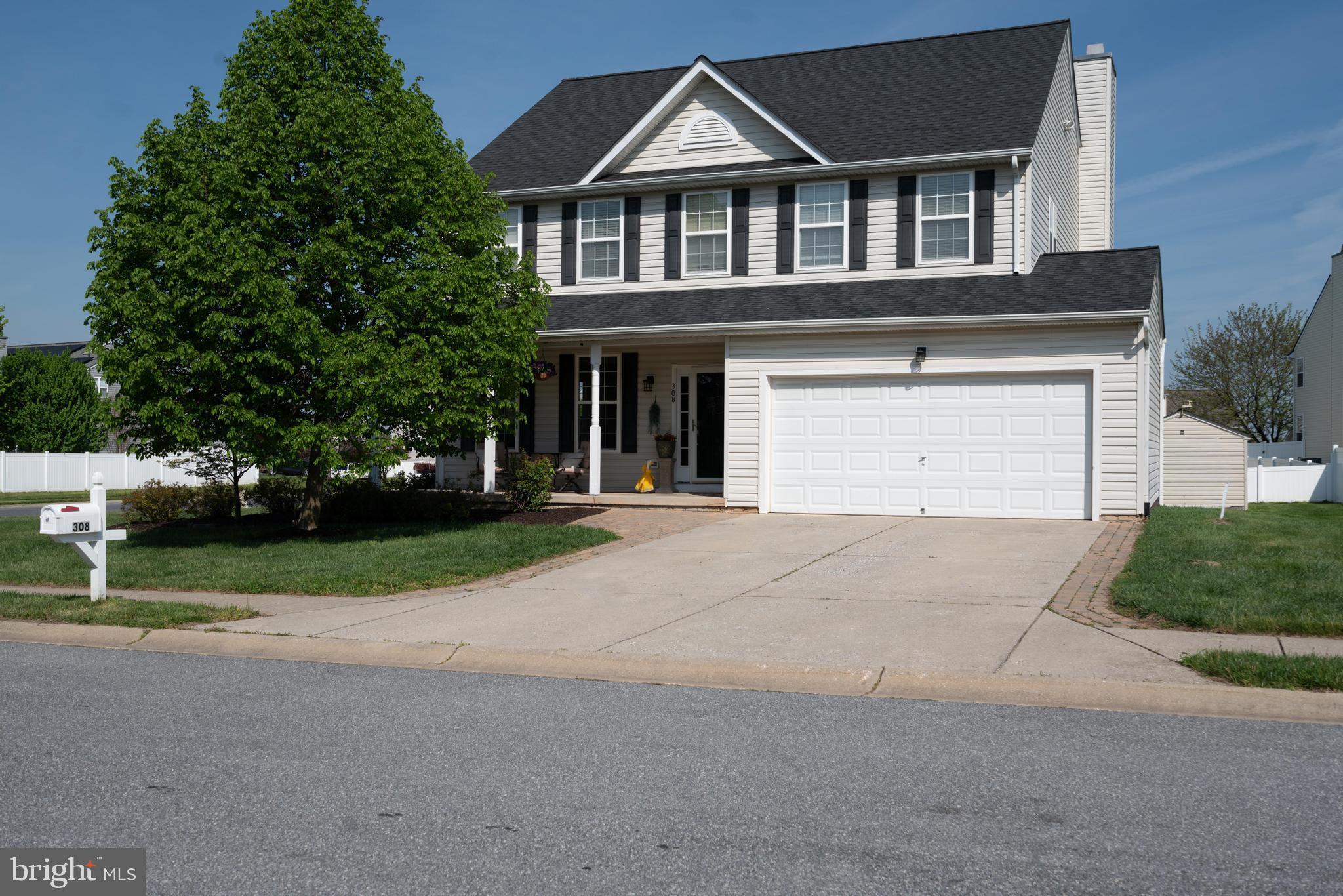 MEADOWBROOK - Residential