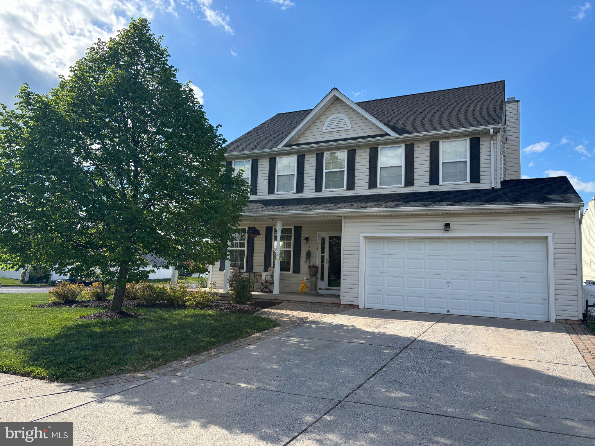 MEADOWBROOK - Residential