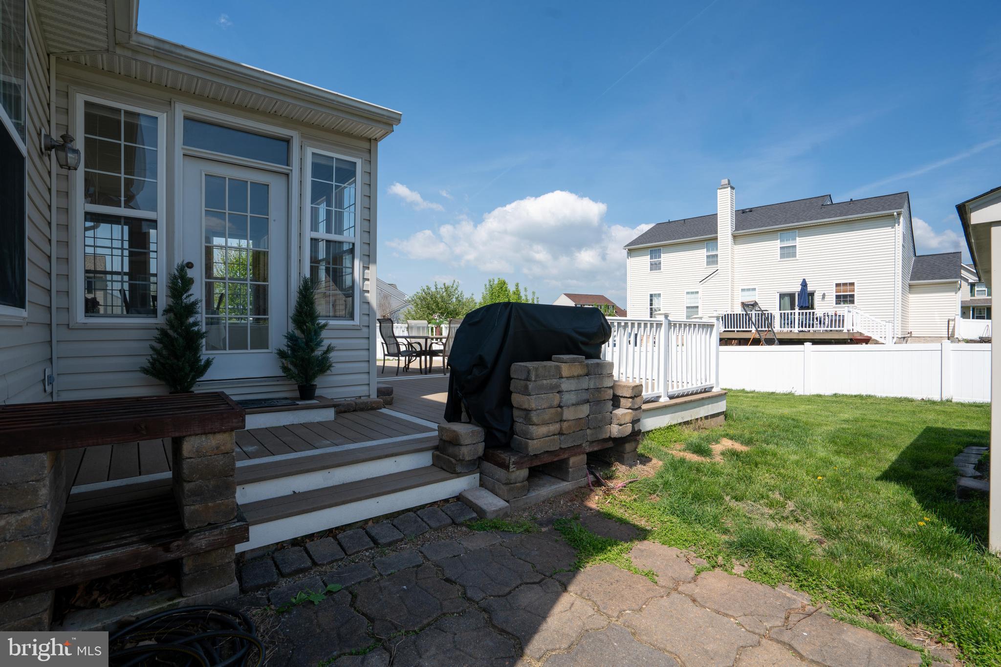 MEADOWBROOK - Residential