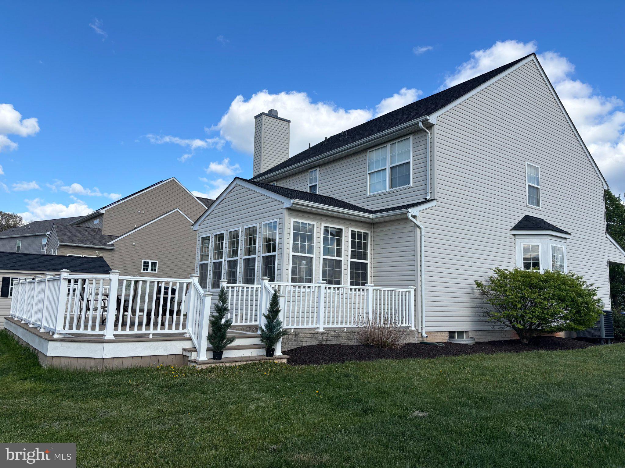 MEADOWBROOK - Residential