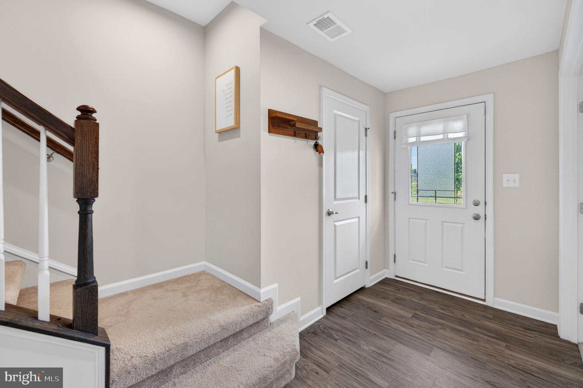 MINTBROOK - Residential