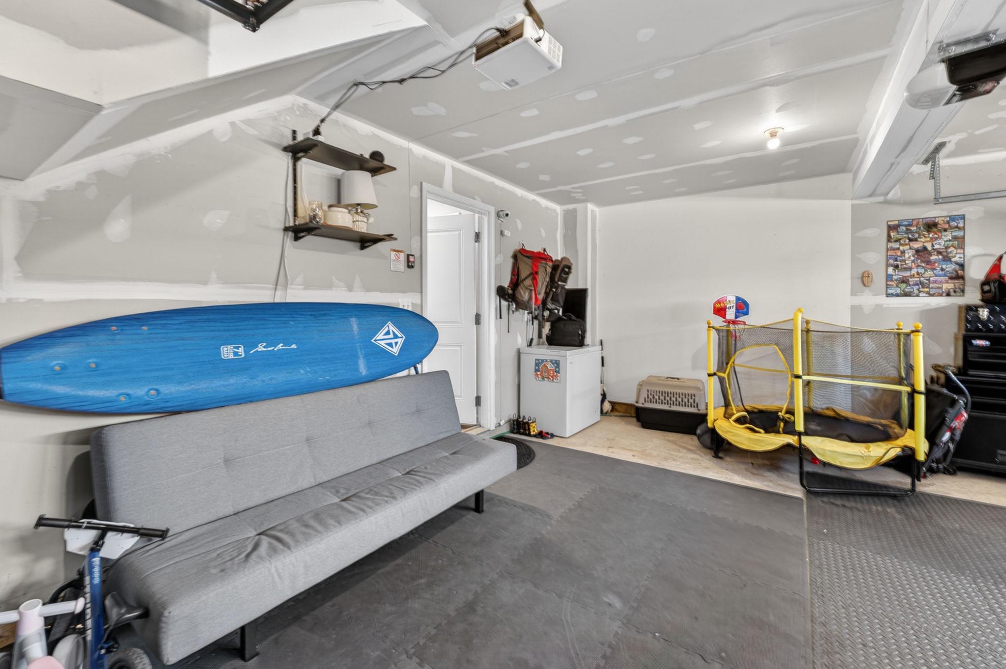 MINTBROOK - Residential