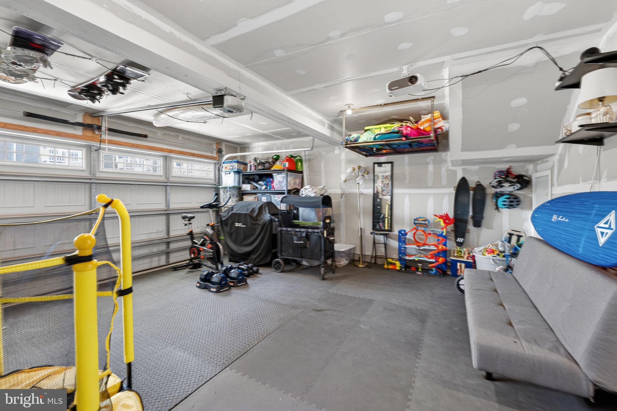 MINTBROOK - Residential