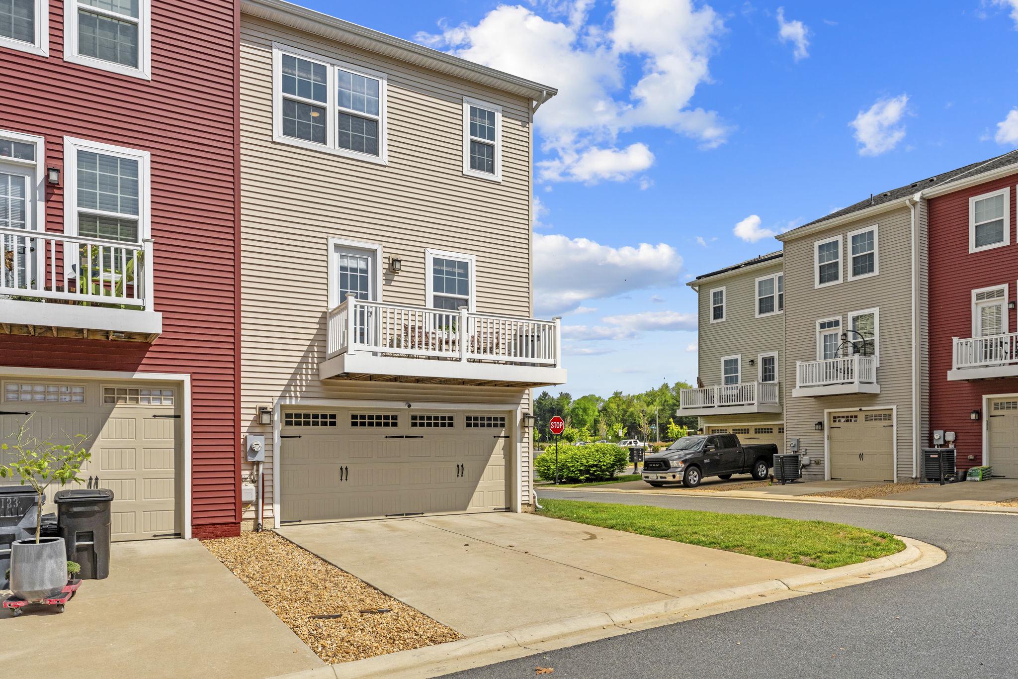 MINTBROOK - Residential