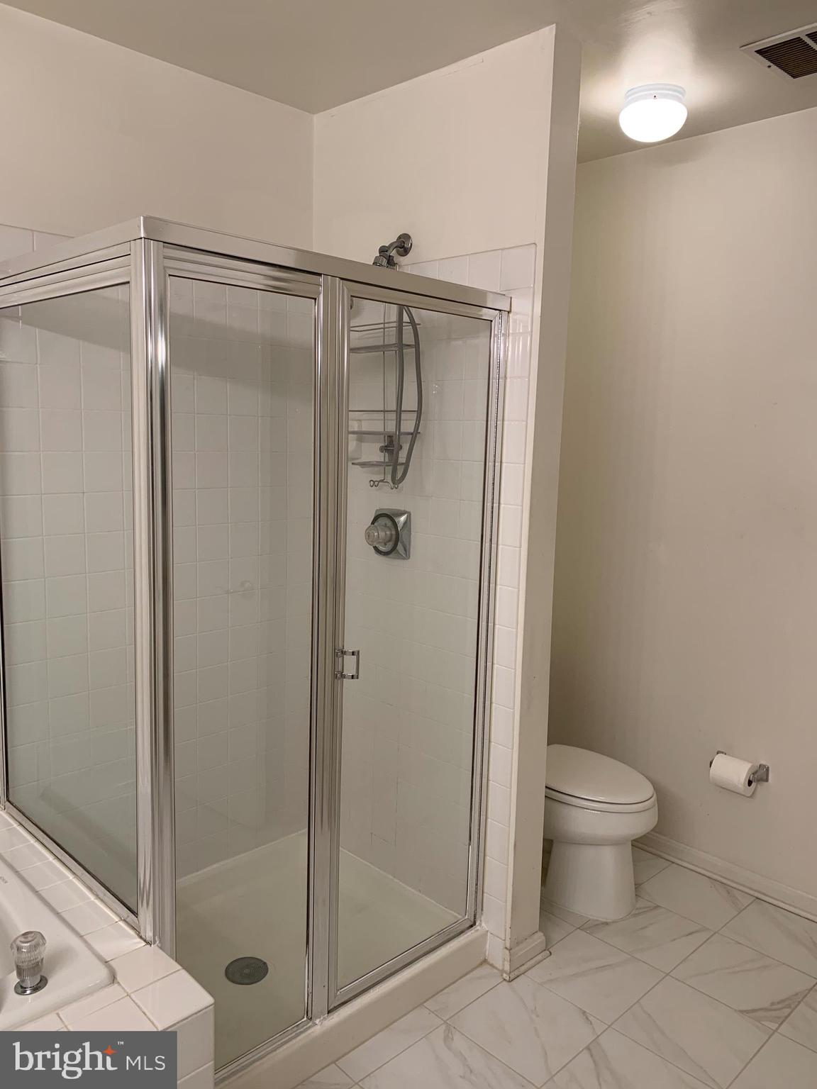 CEDAR LAKES - Residential Lease