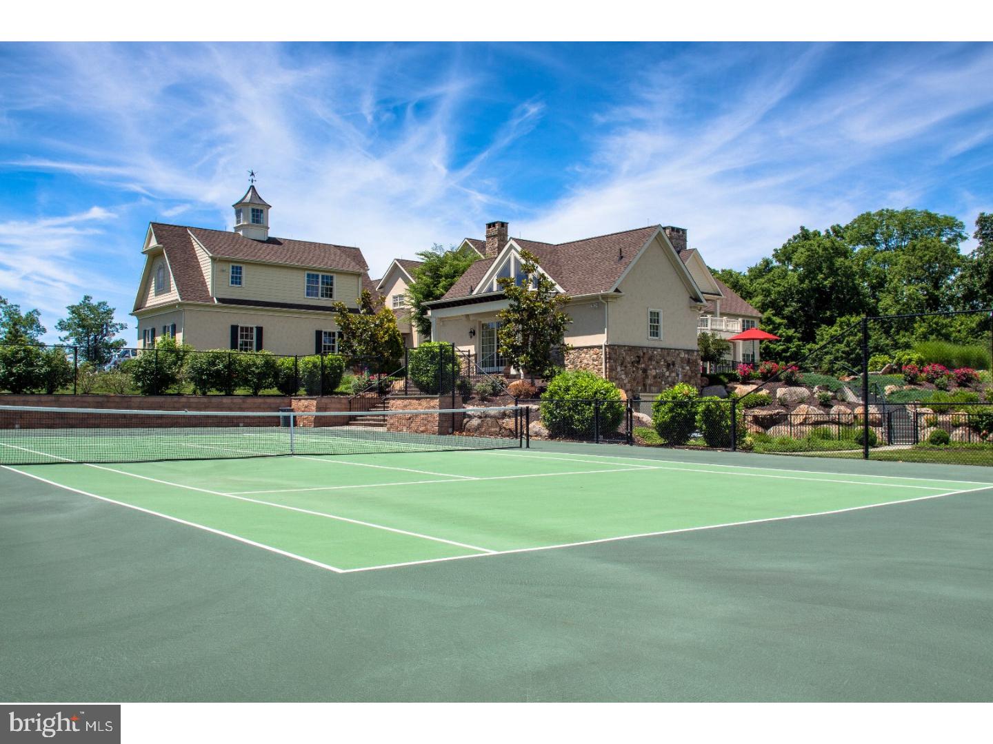 CREEKS BEND - Residential